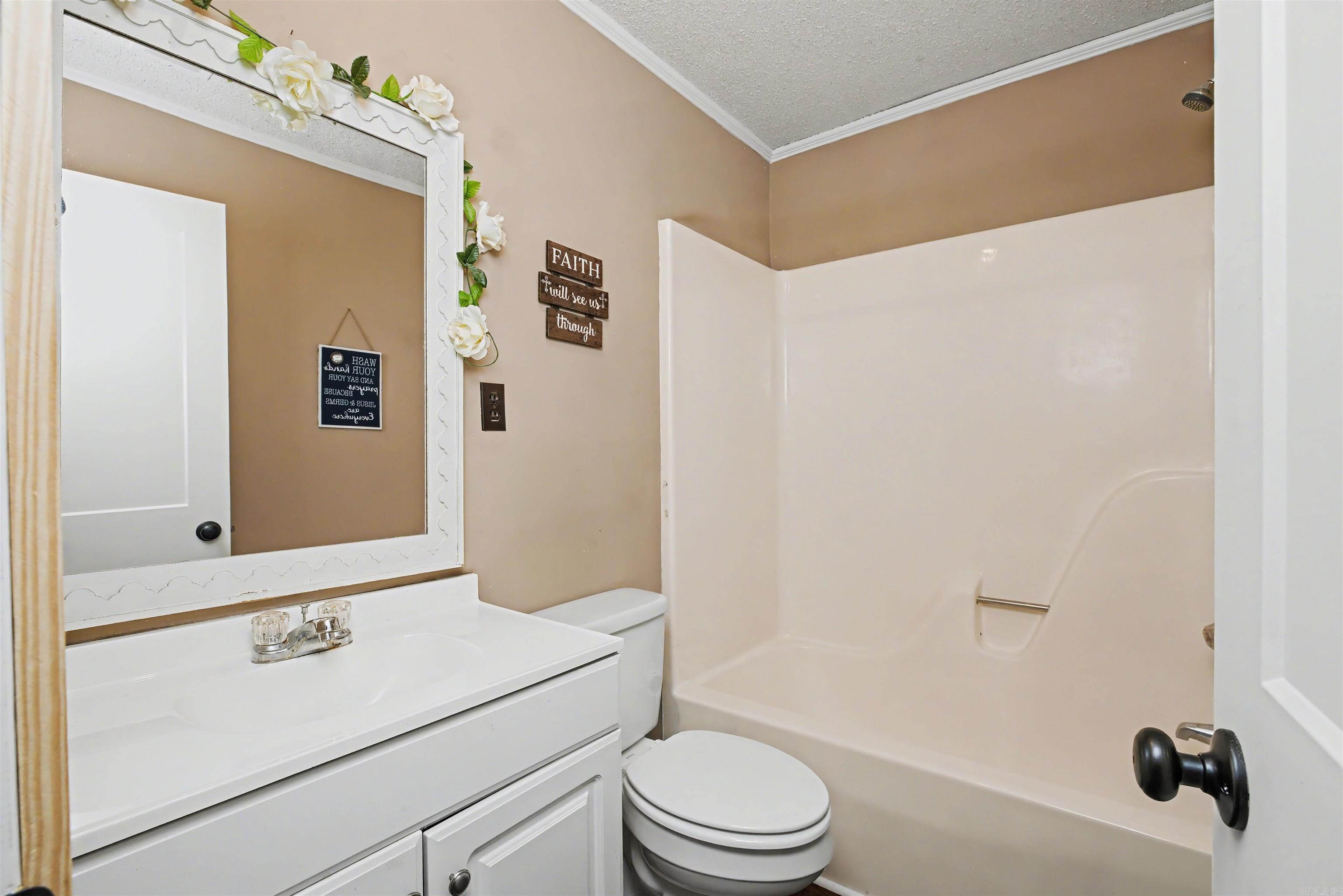 6740 Rayhan RD  Pine Bluff, AR