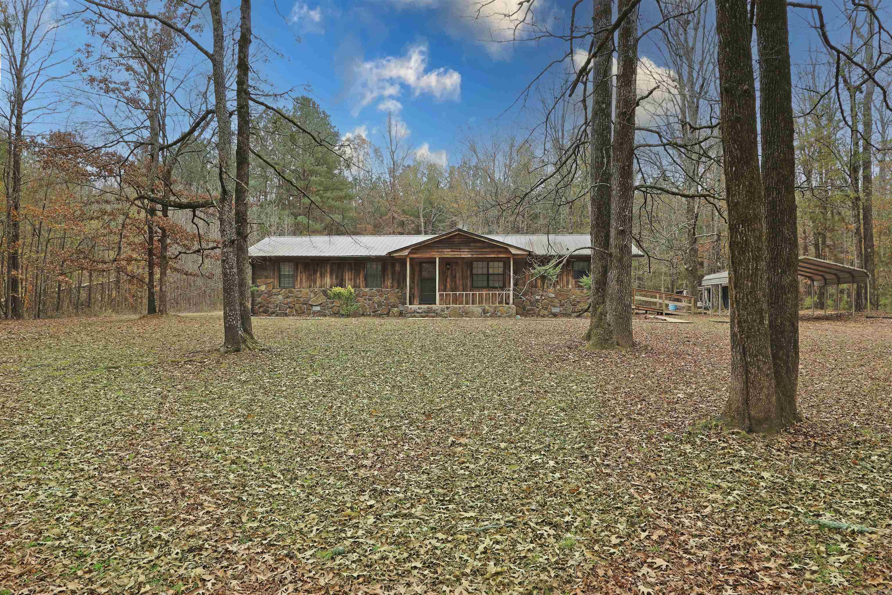 6740 Rayhan RD  Pine Bluff, AR