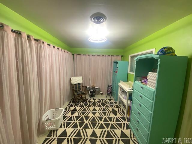 602 circle  Stuttgart, AR