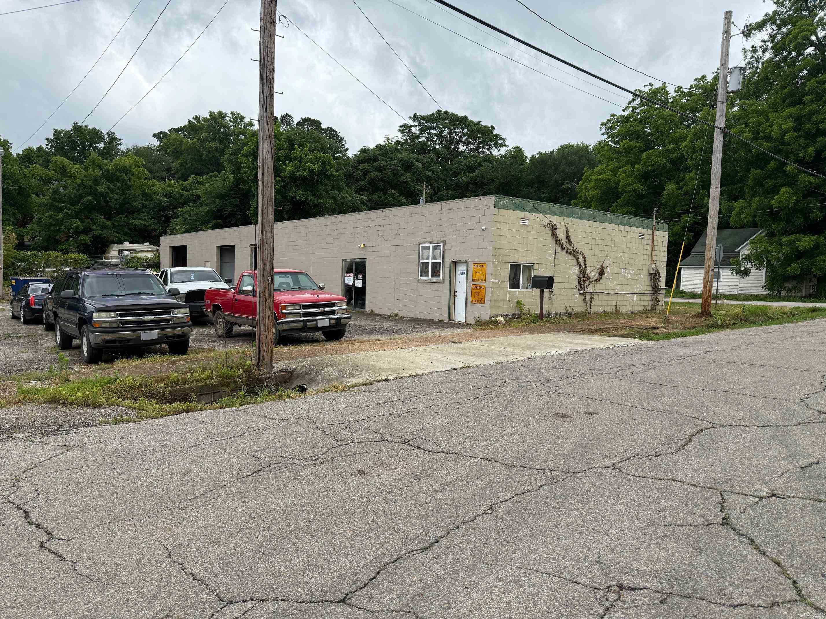 103 Vine  Thayer, MO