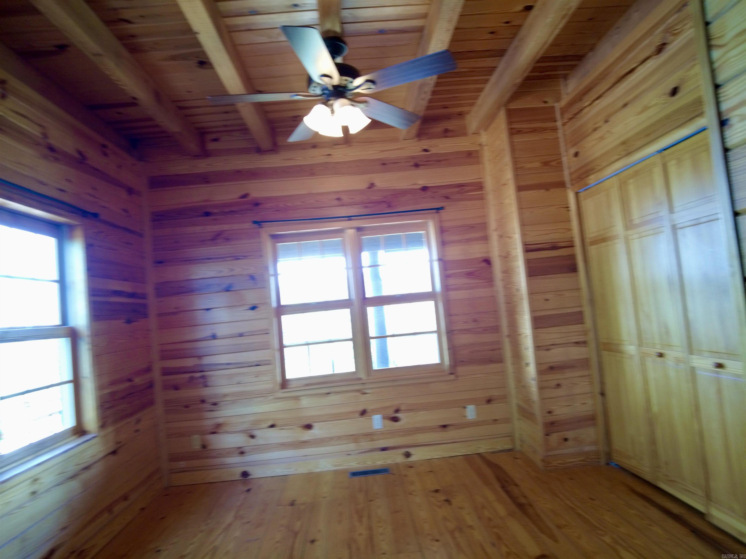 1491 Cedar Hills Dr  Mountain View, AR