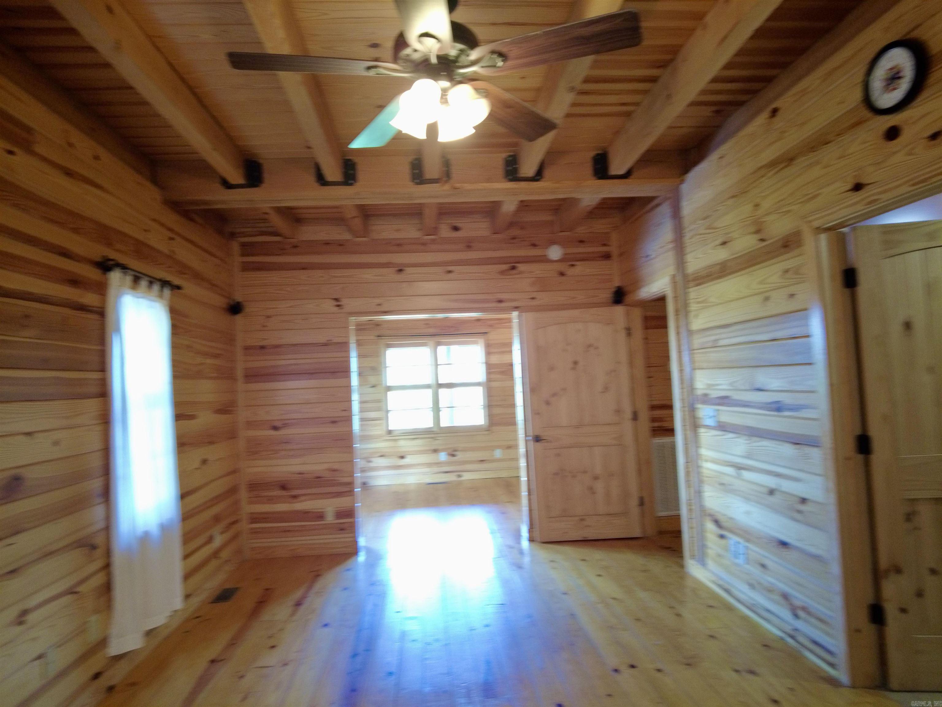 1491 Cedar Hills Dr  Mountain View, AR