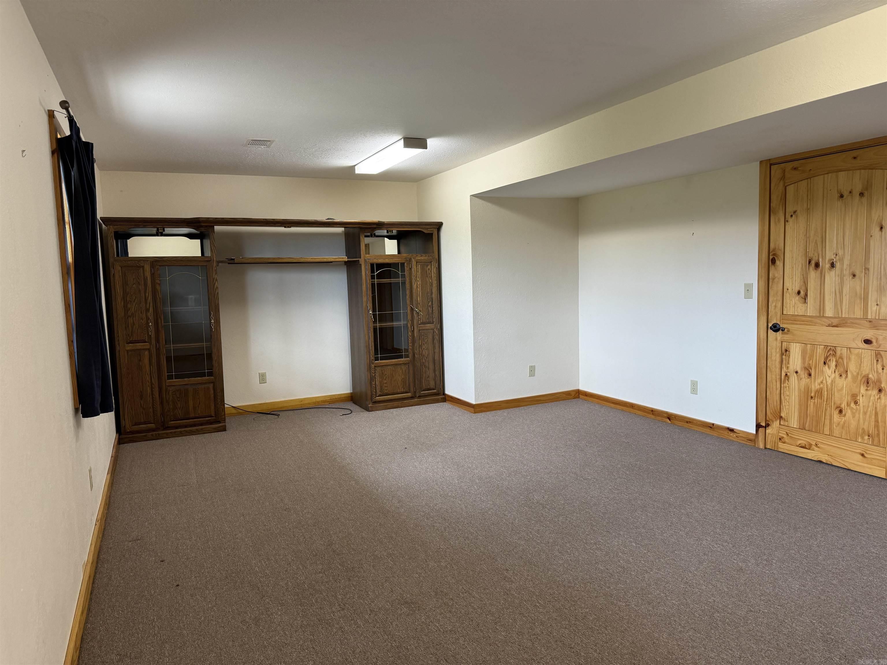 1491 Cedar Hills Dr  Mountain View, AR