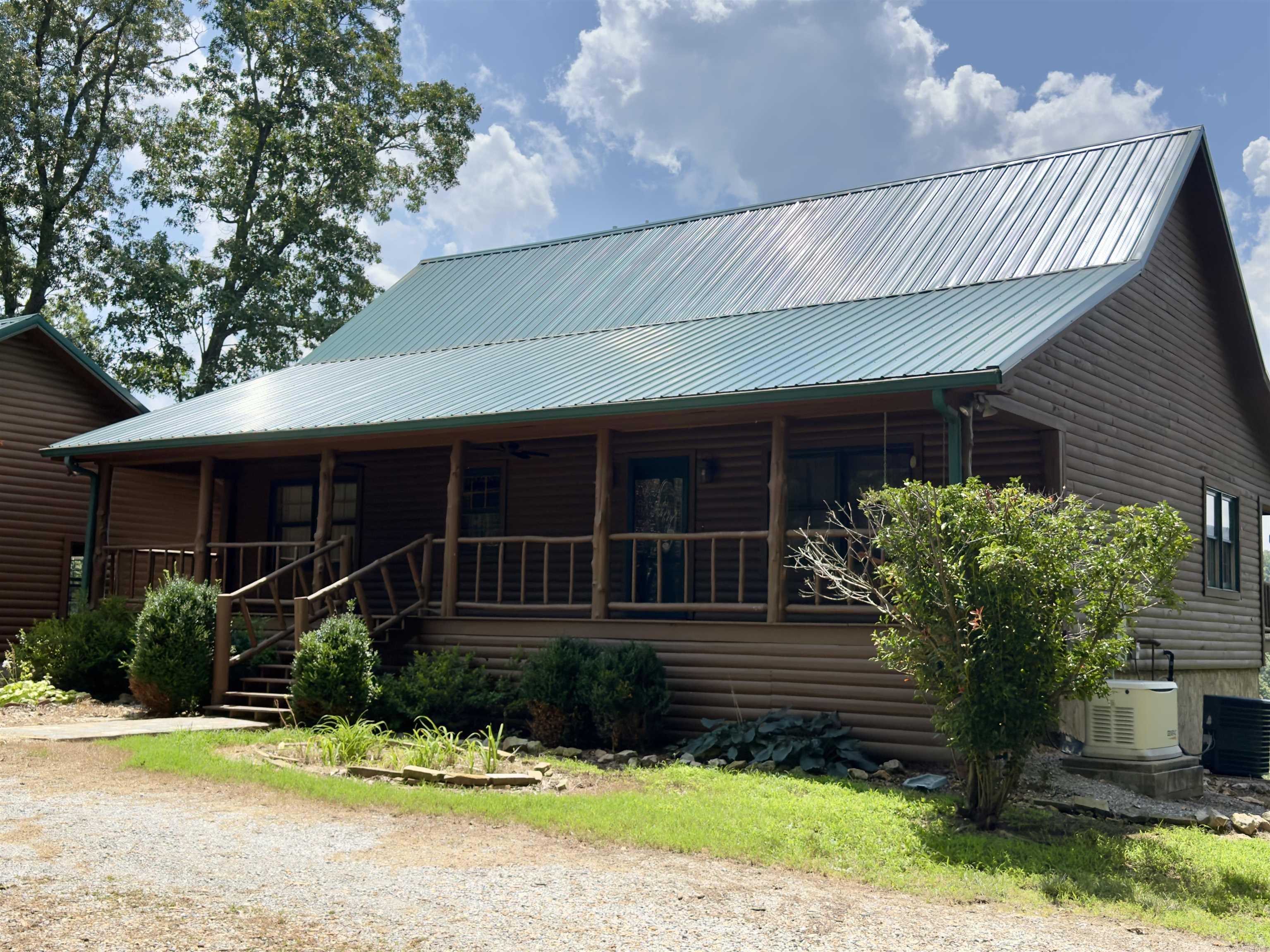 1491 Cedar Hills Dr  Mountain View, AR