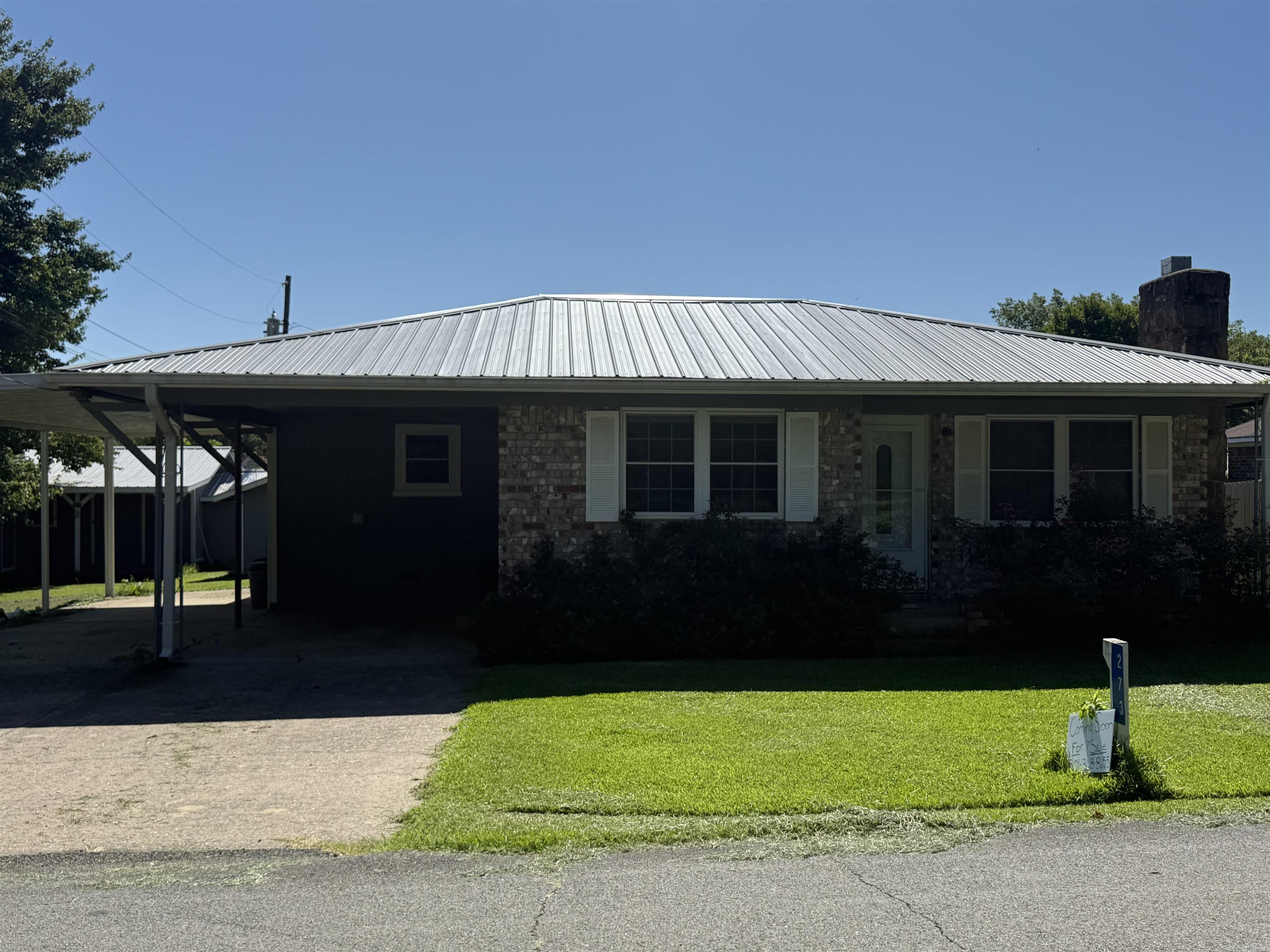 271  Poplar  Clinton, AR
