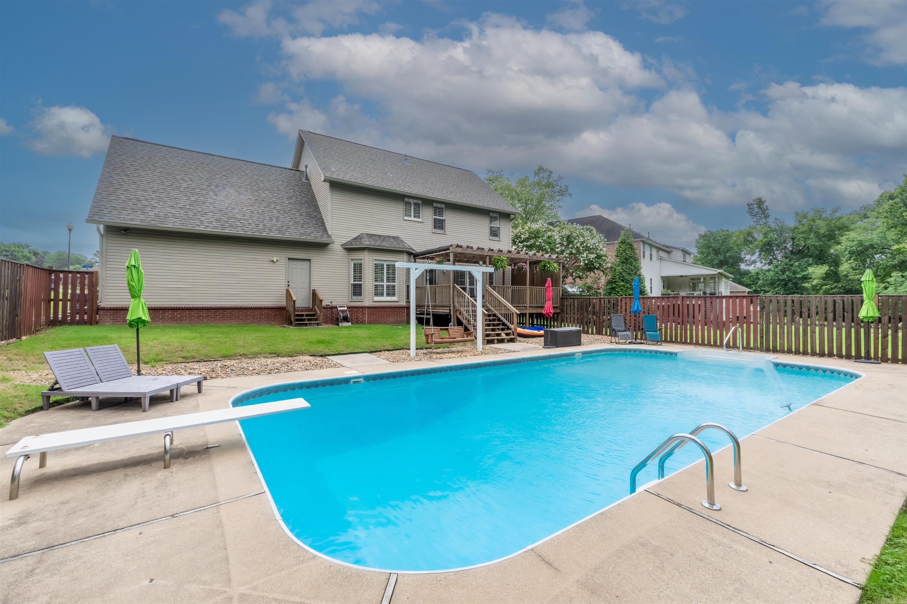 4227 Millbrook Dr Bryant, AR 72022