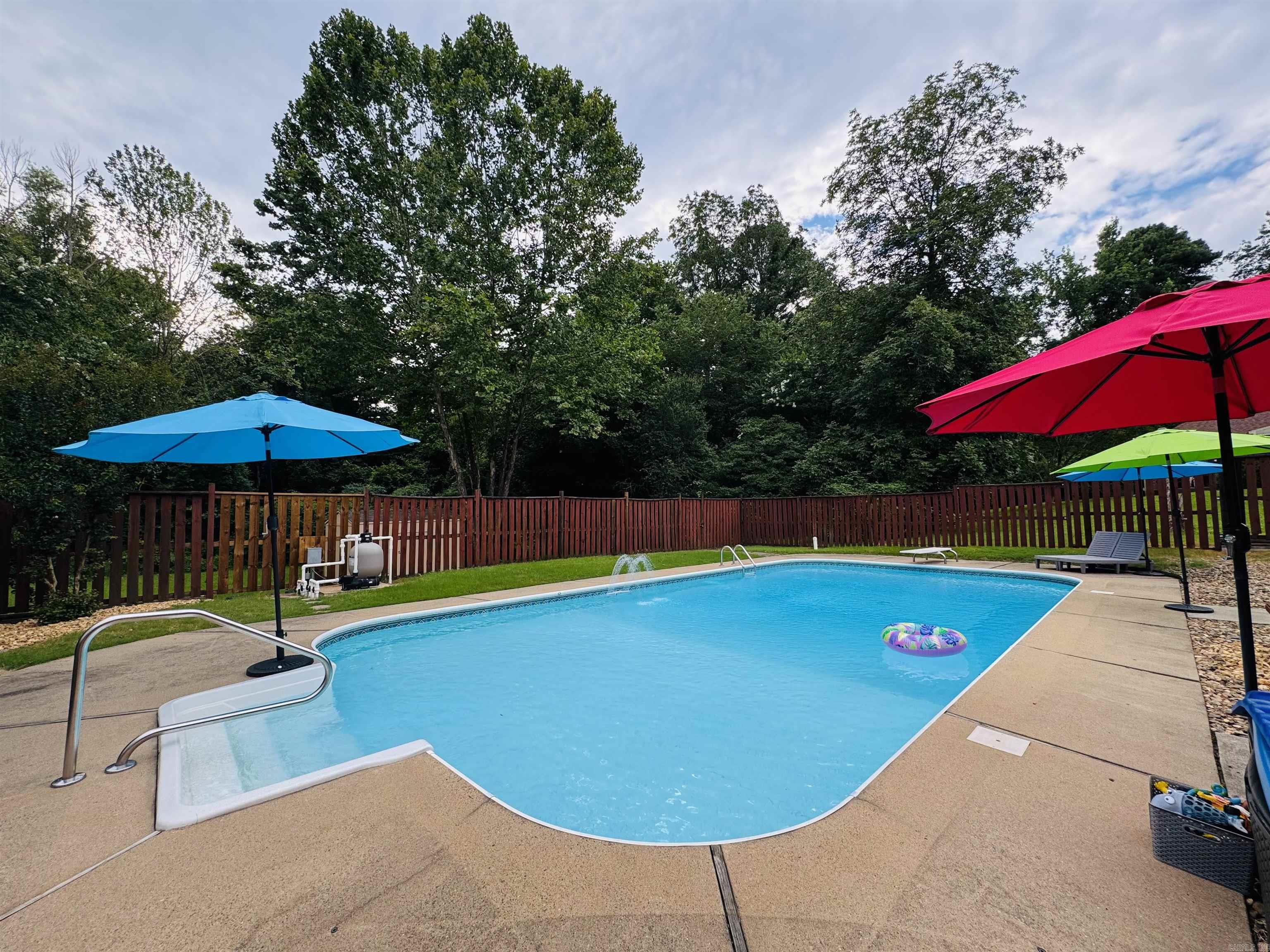 4227 Millbrook Dr Bryant, AR 72022