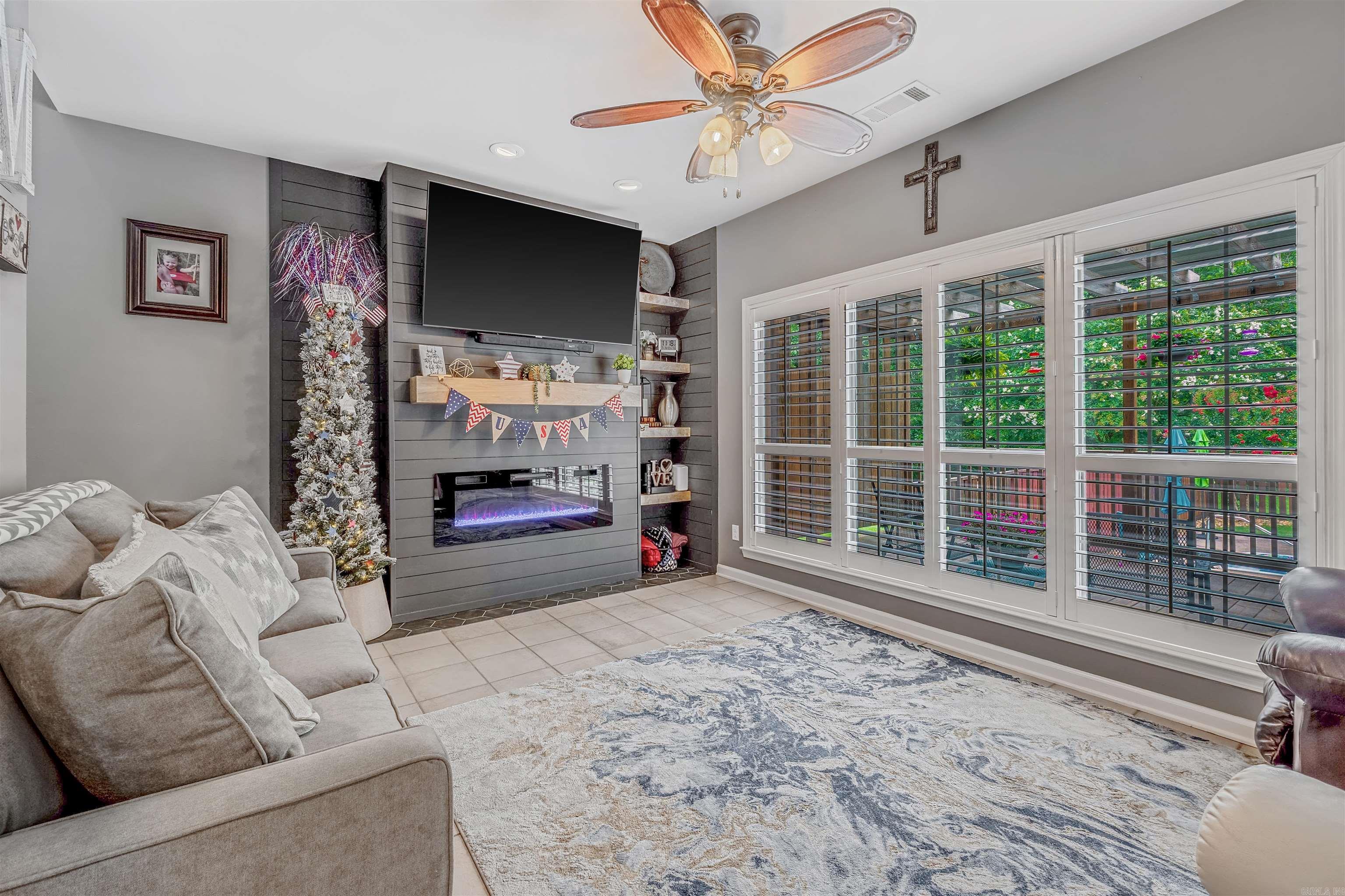 4227 Millbrook Dr Bryant, AR 72022