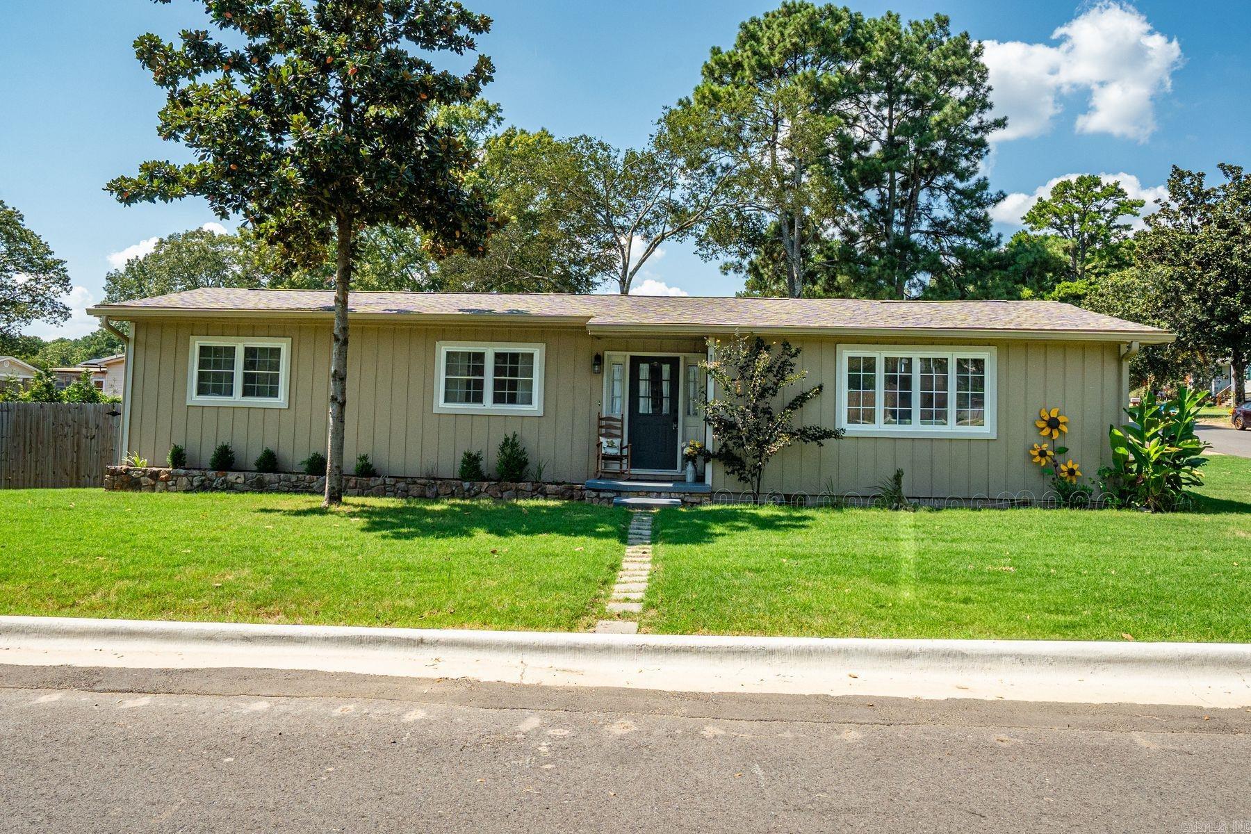 117  Kingsbrook Street  Hot Springs, AR