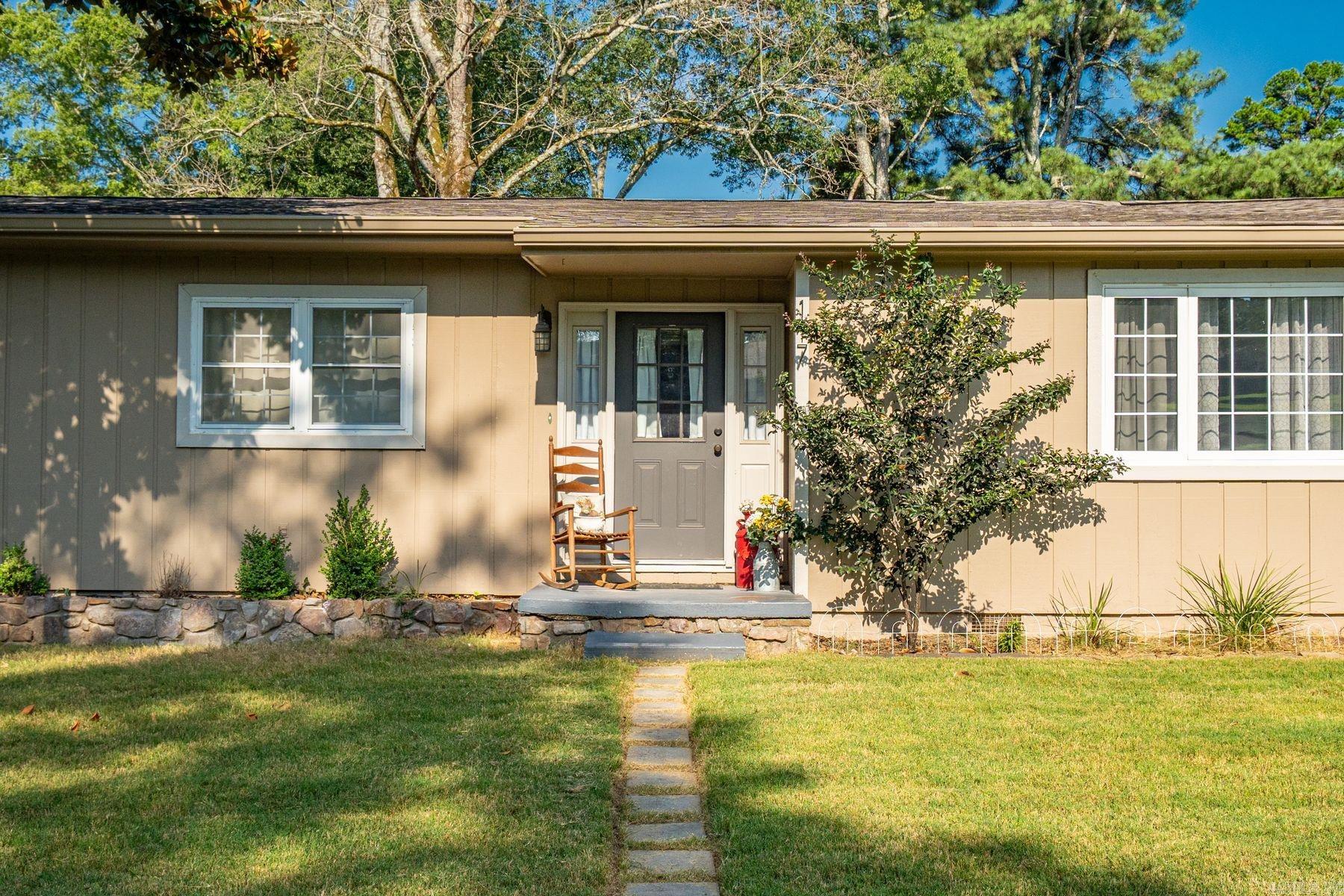 117 Kingsbrook Street Hot Springs, AR 71901