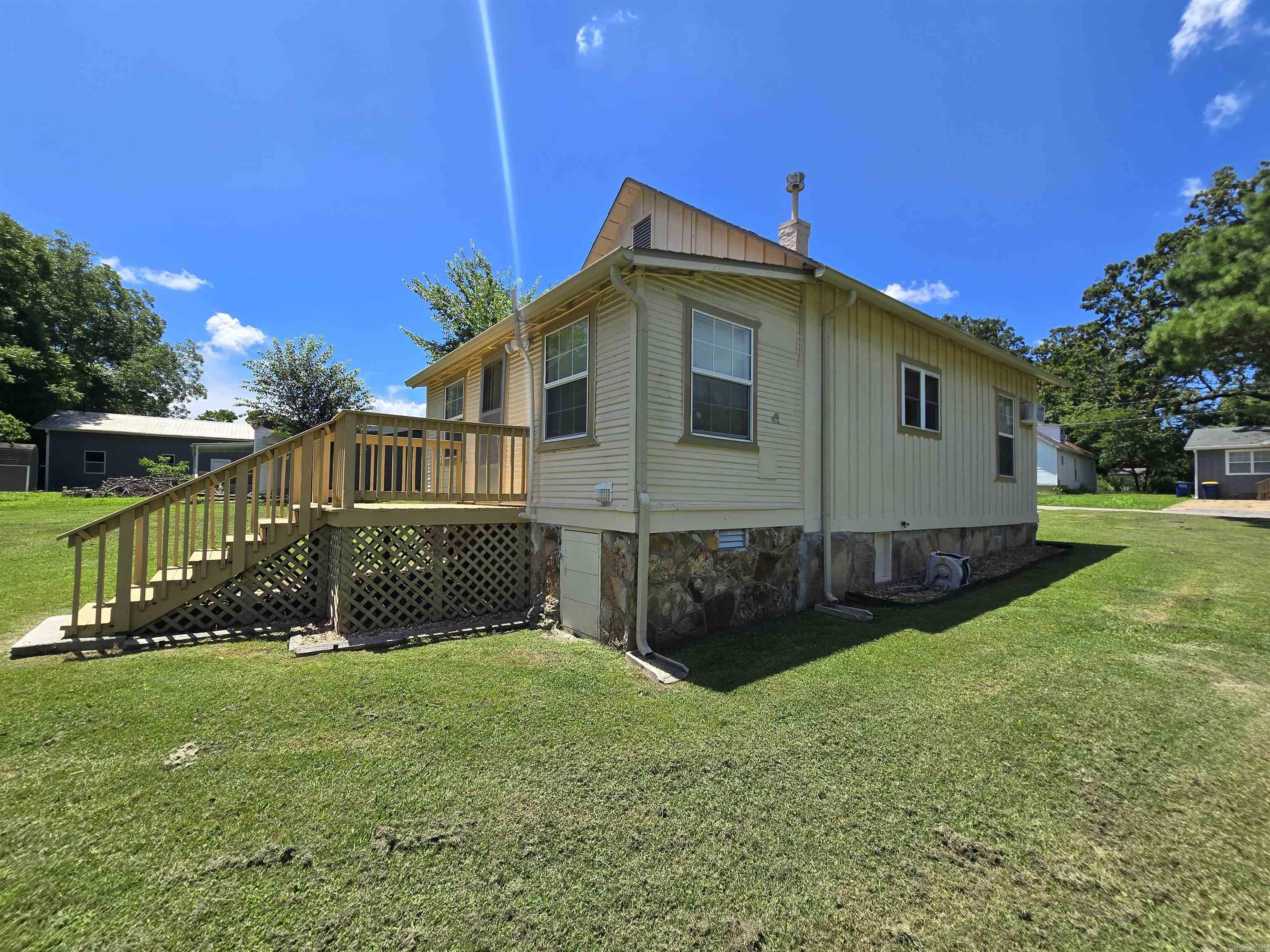 610 E 2nd Street  Mountain Home, AR