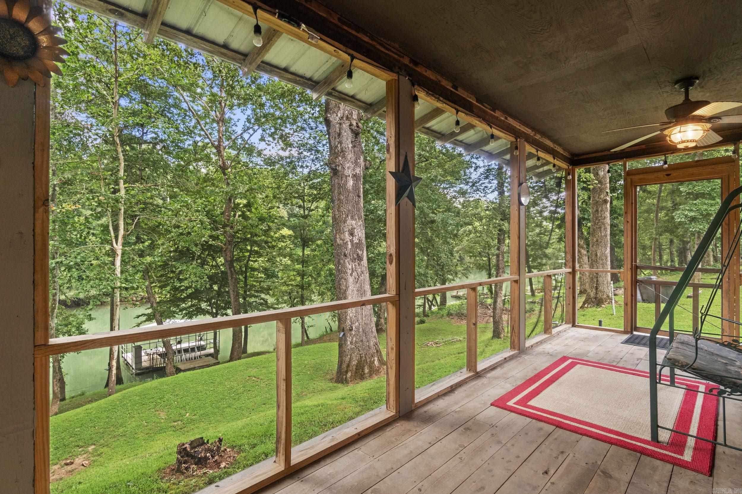 8 Iveon Clay Ln Pangburn, AR 72121