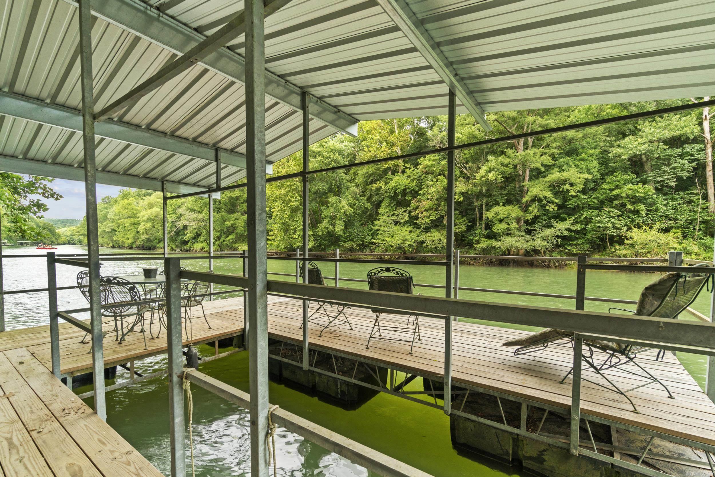 8 Iveon Clay Ln Pangburn, AR 72121