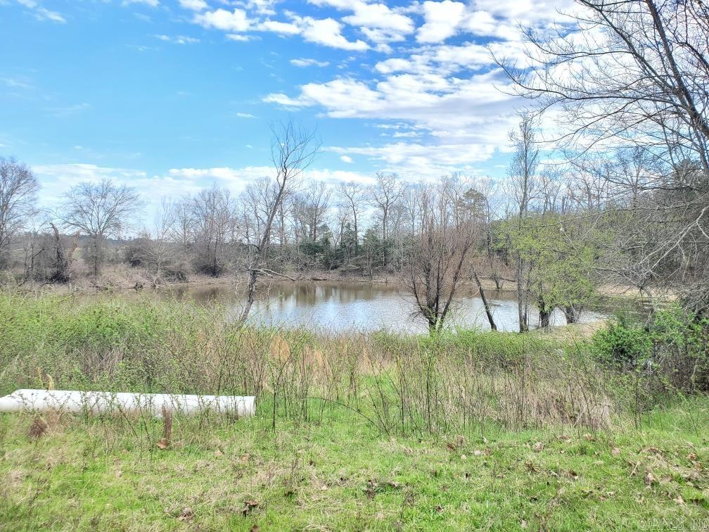 820 Blow Out Mtn.  Pencil Bluff, AR