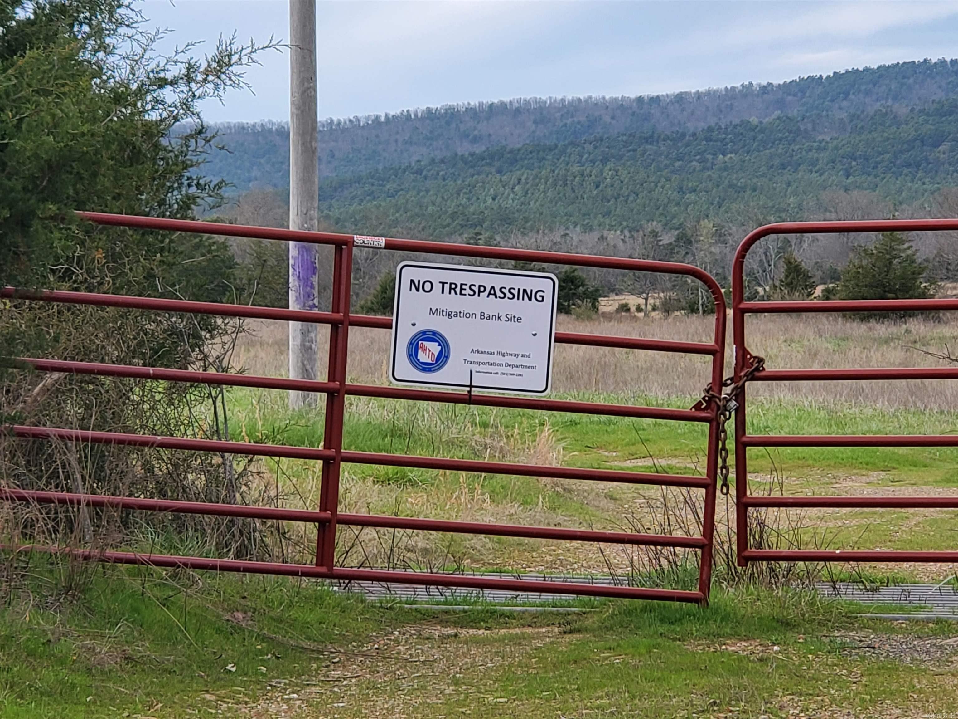 820 Blow Out Mtn.  Pencil Bluff, AR