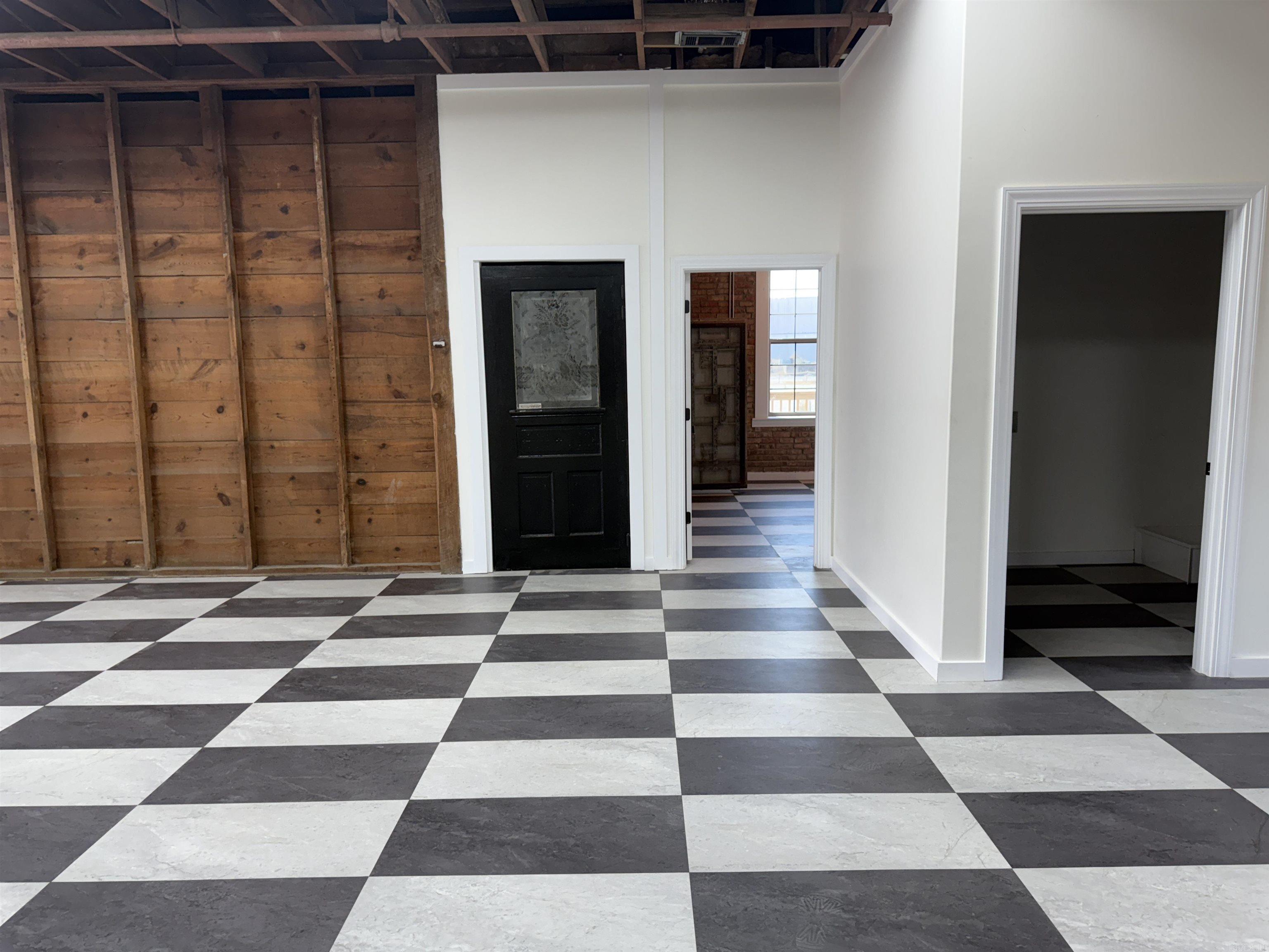 219 E Court Street  Paragould, AR