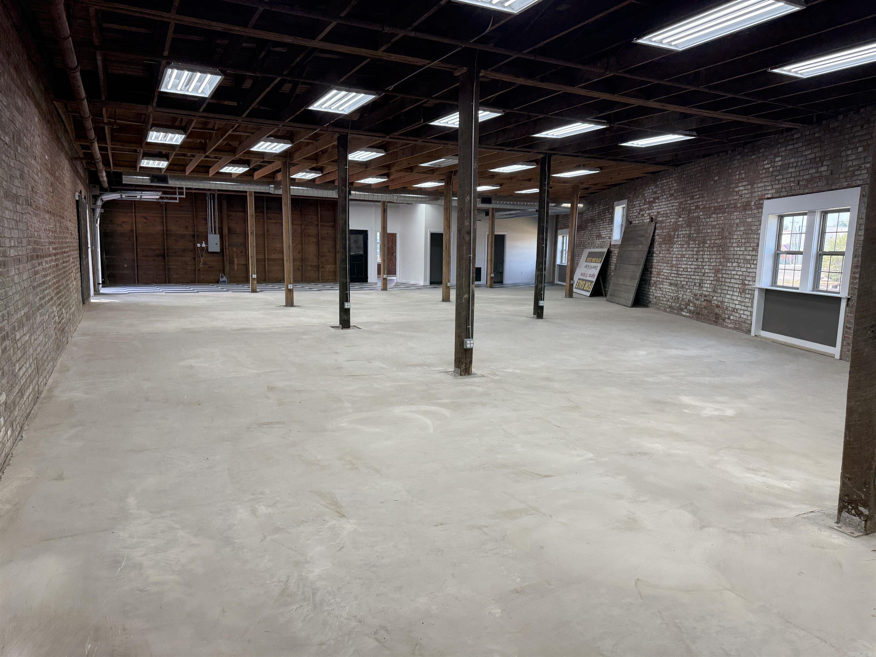 219 E Court Street  Paragould, AR