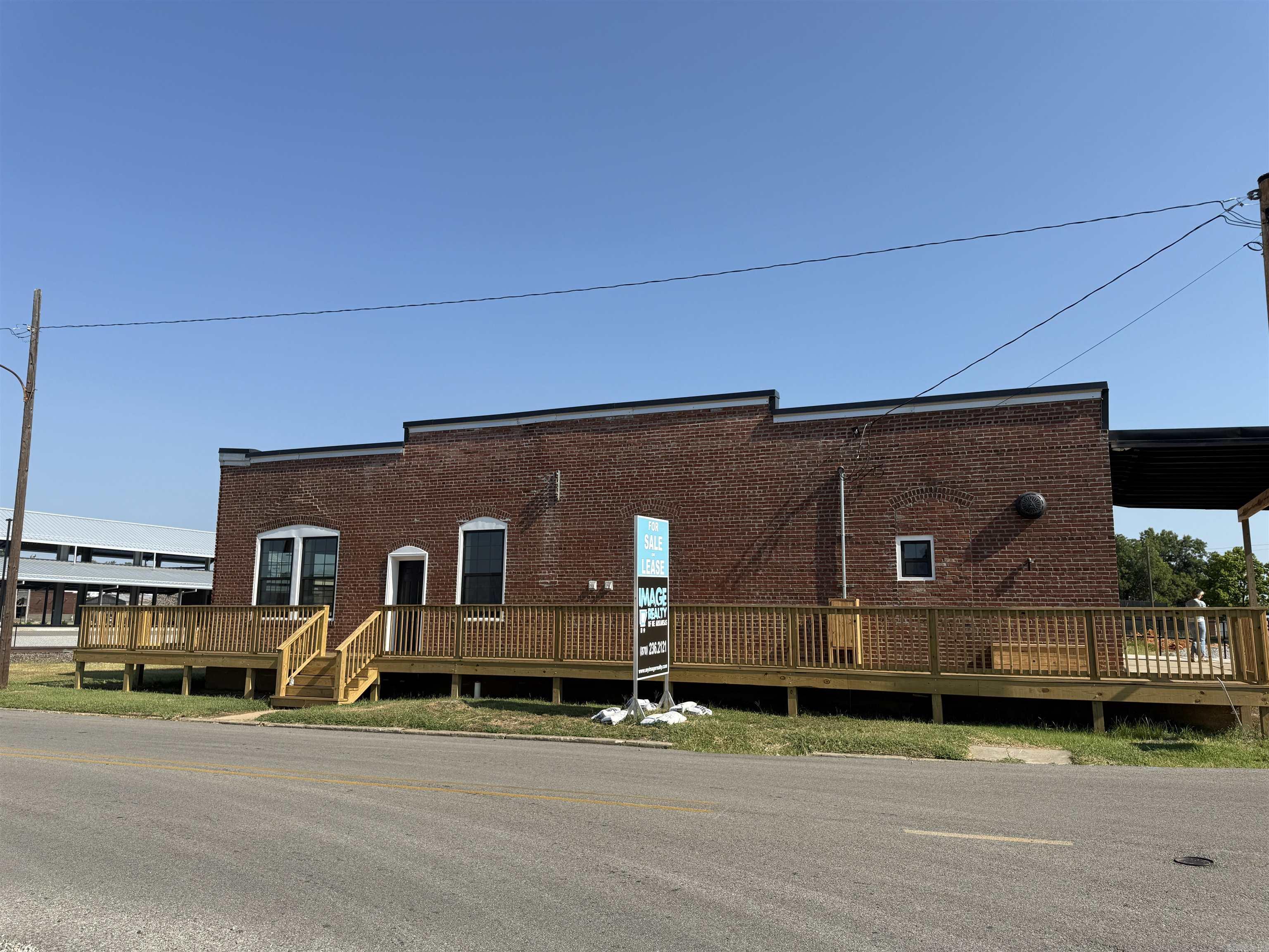 219 E Court Street  Paragould, AR