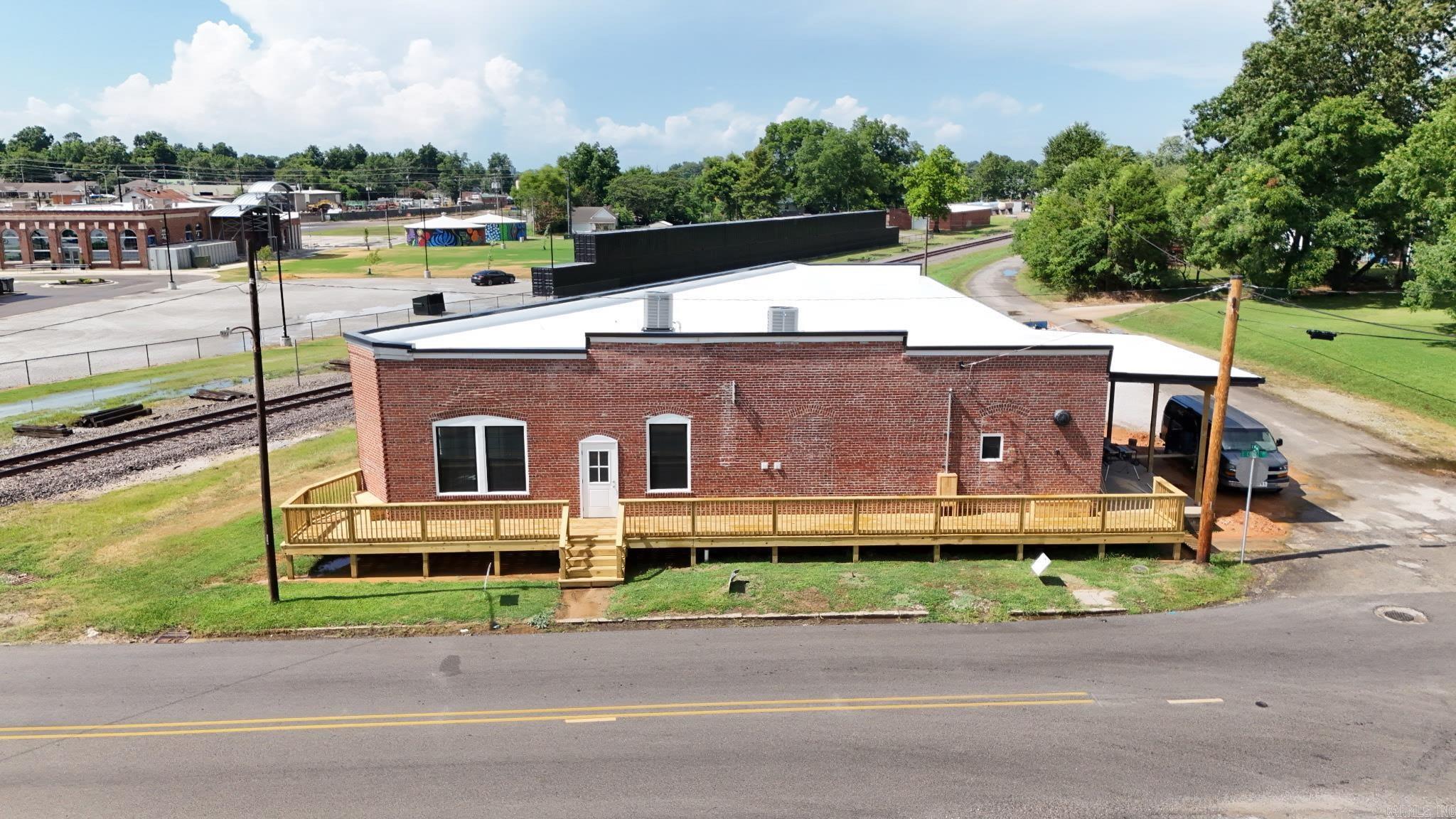 219 E Court Street  Paragould, AR