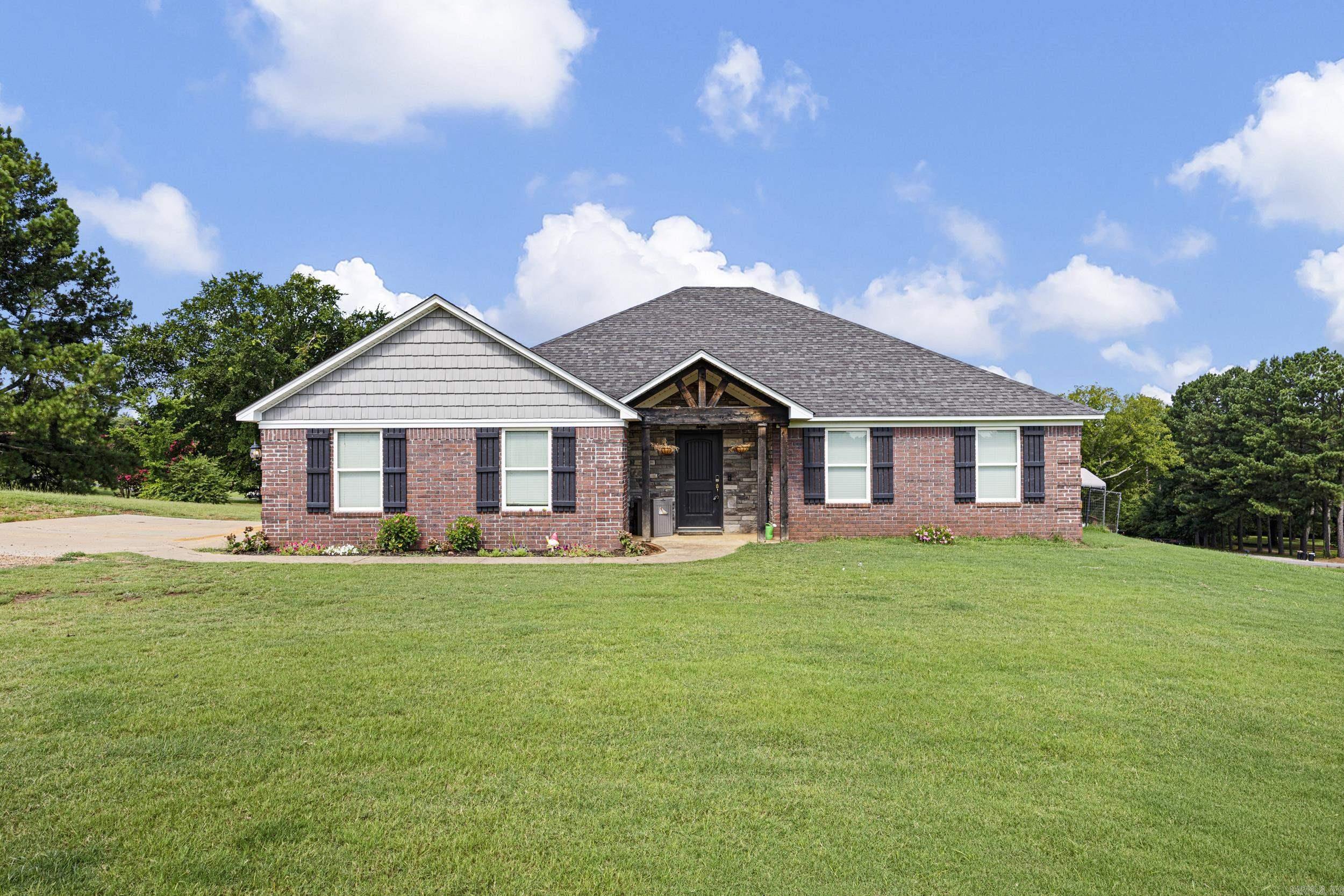 107 Kordsmeier Lane Morrilton, AR 72110