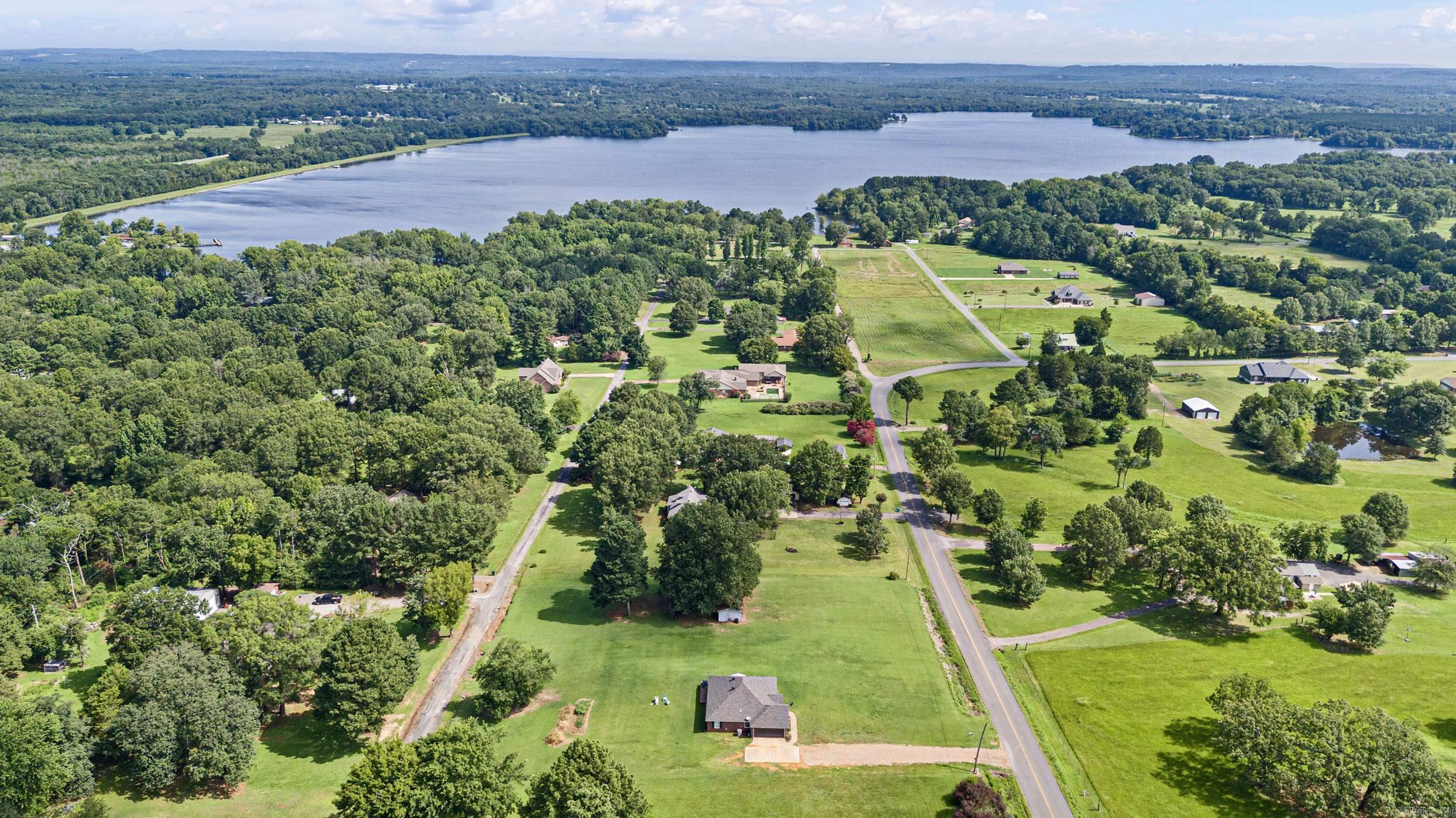 107 Kordsmeier Lane Morrilton, AR 72110