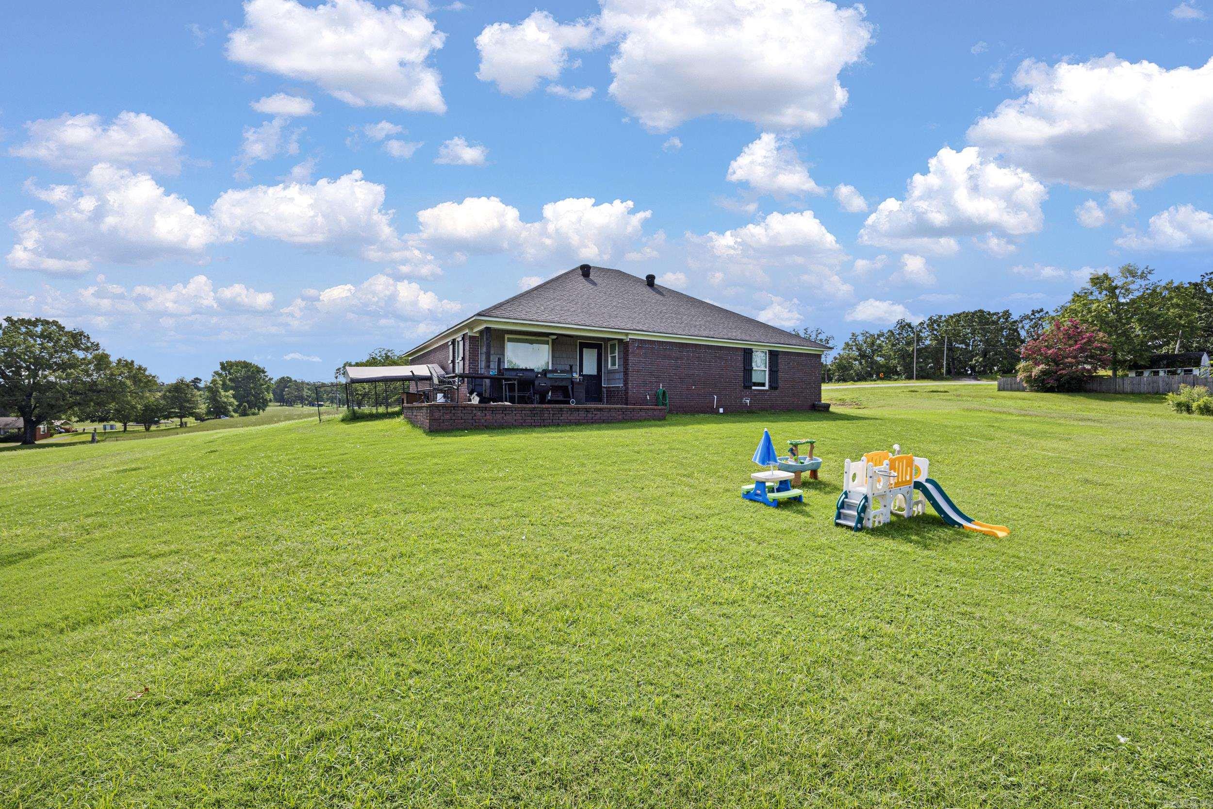 107 Kordsmeier Lane Morrilton, AR 72110