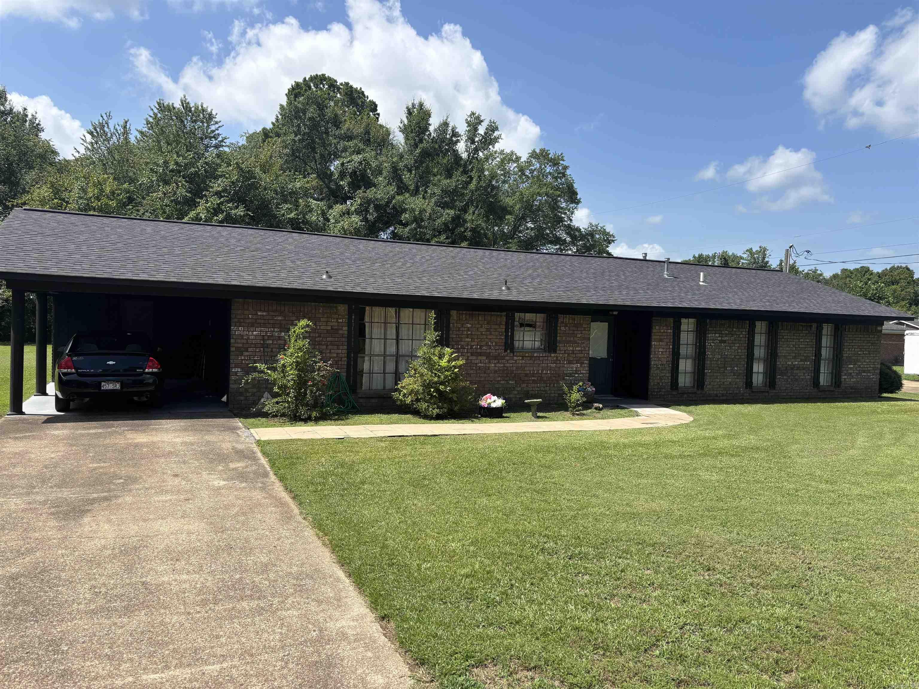 102 W Haislip Street Murfreesboro, AR 71958