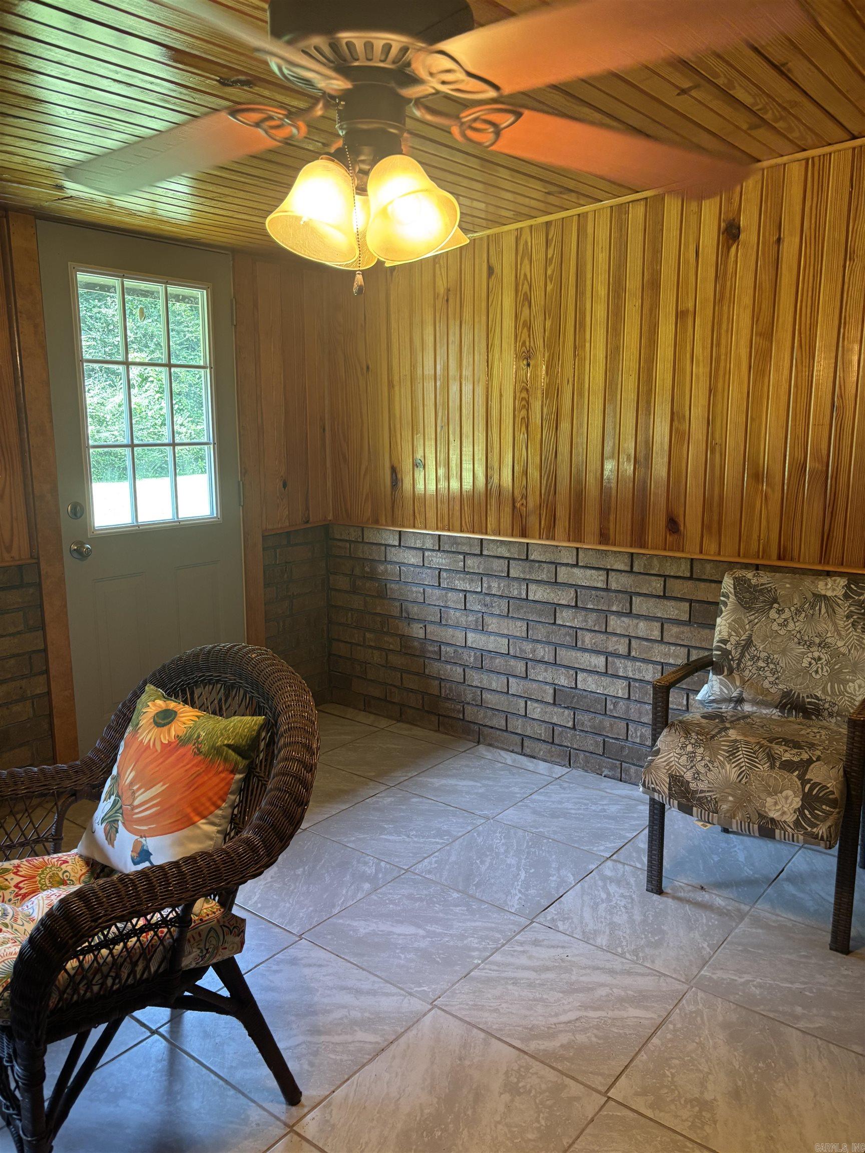 102 W Haislip Street Murfreesboro, AR 71958