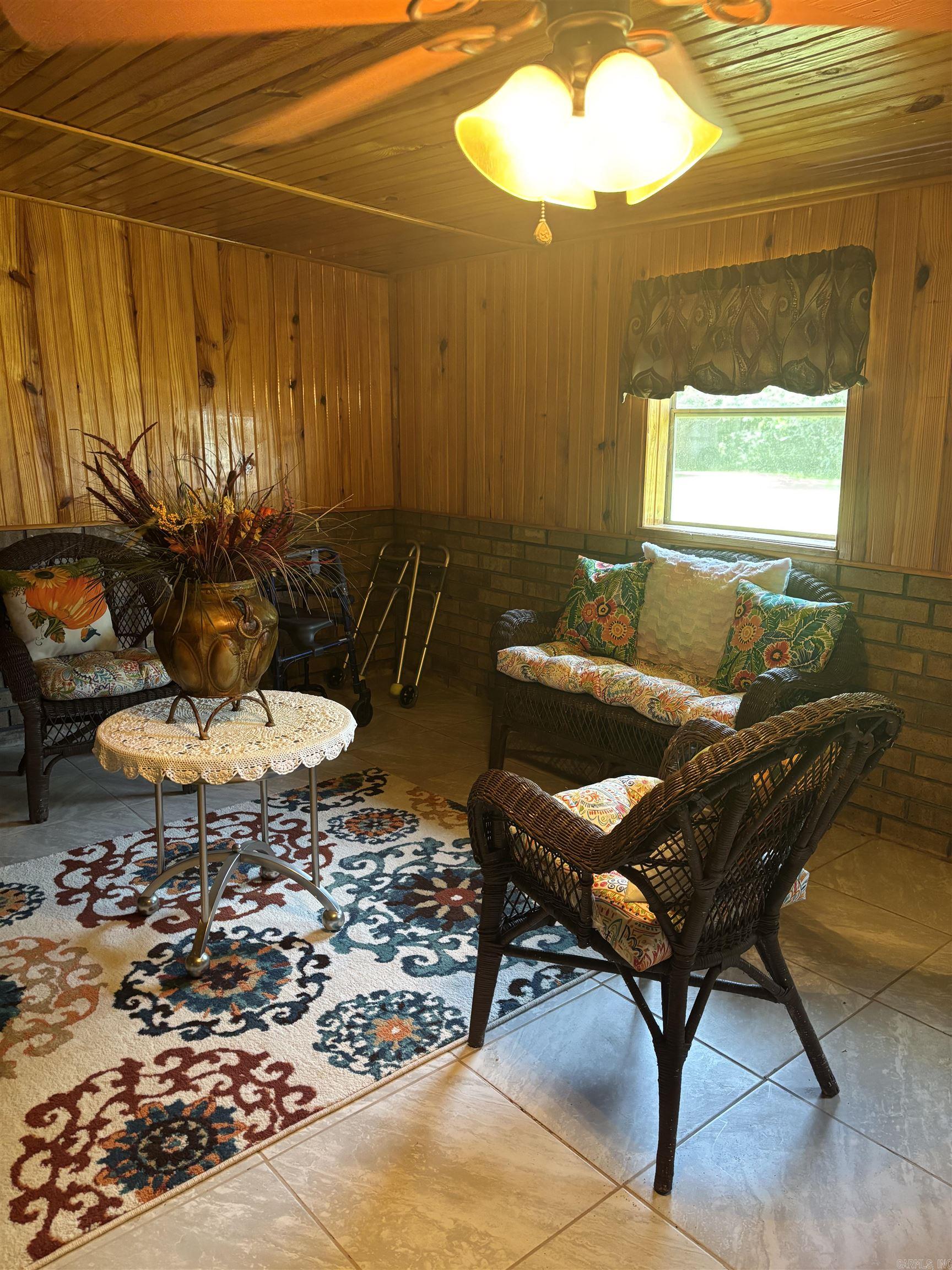 102 W Haislip Street Murfreesboro, AR 71958