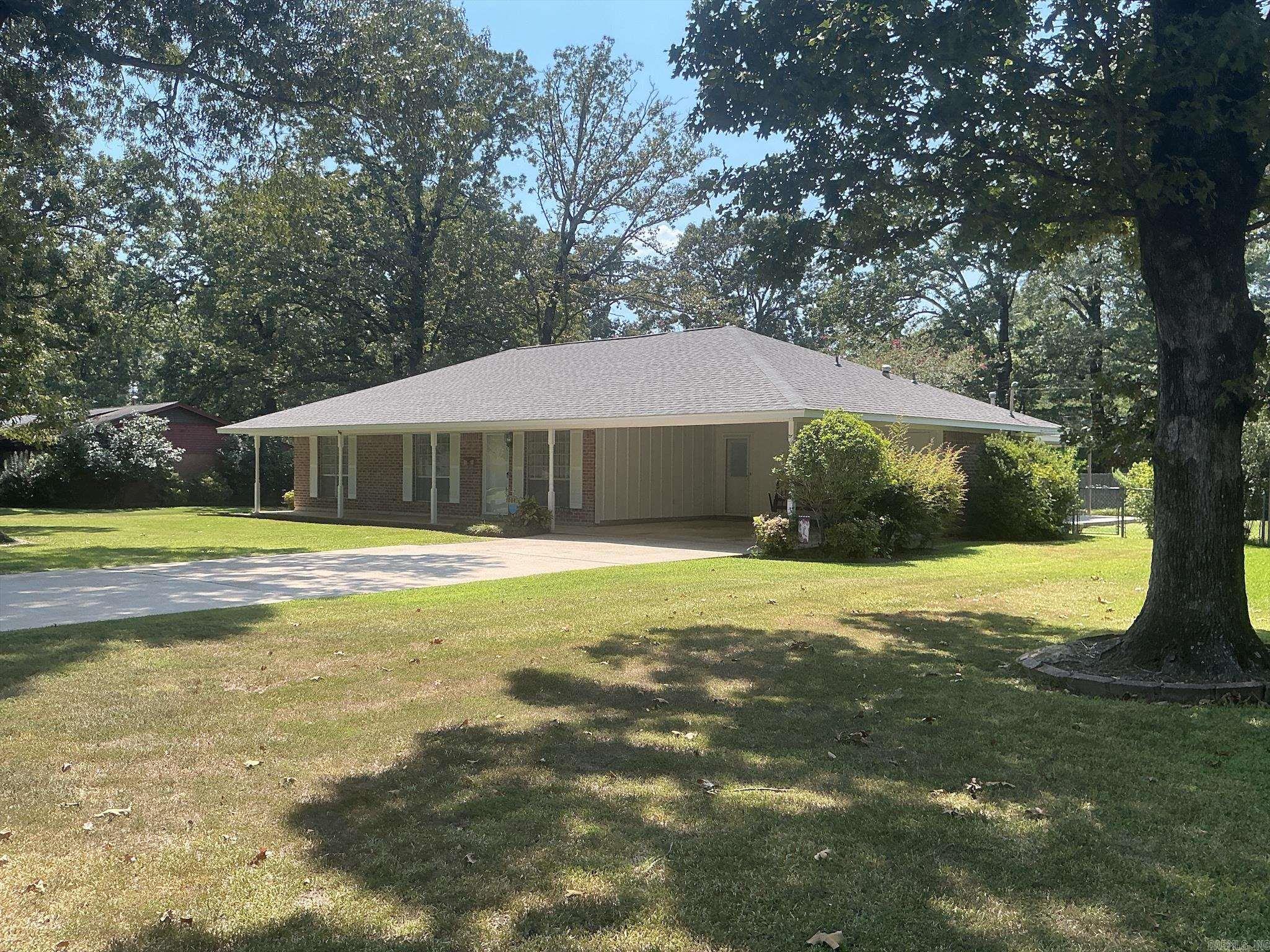 1204 Cypress  Crossett, AR