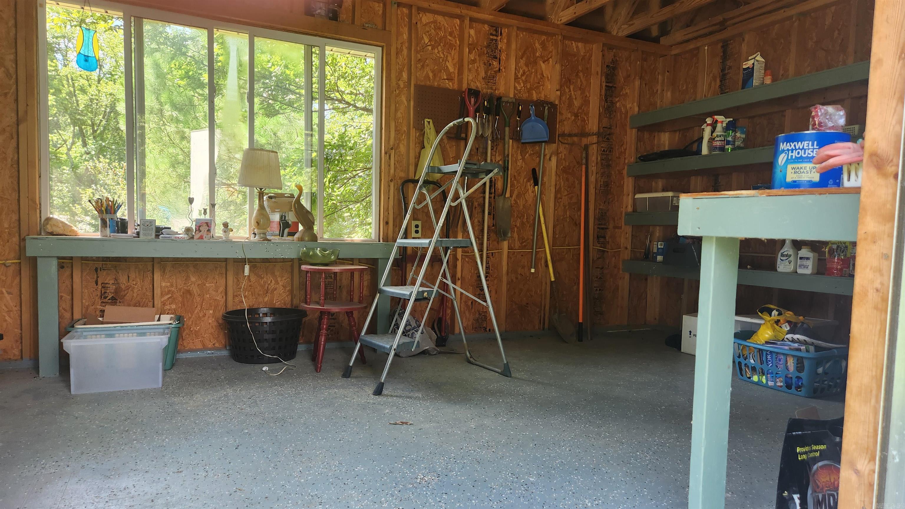 5277 E Hwy 270 Mount Ida, AR 71957