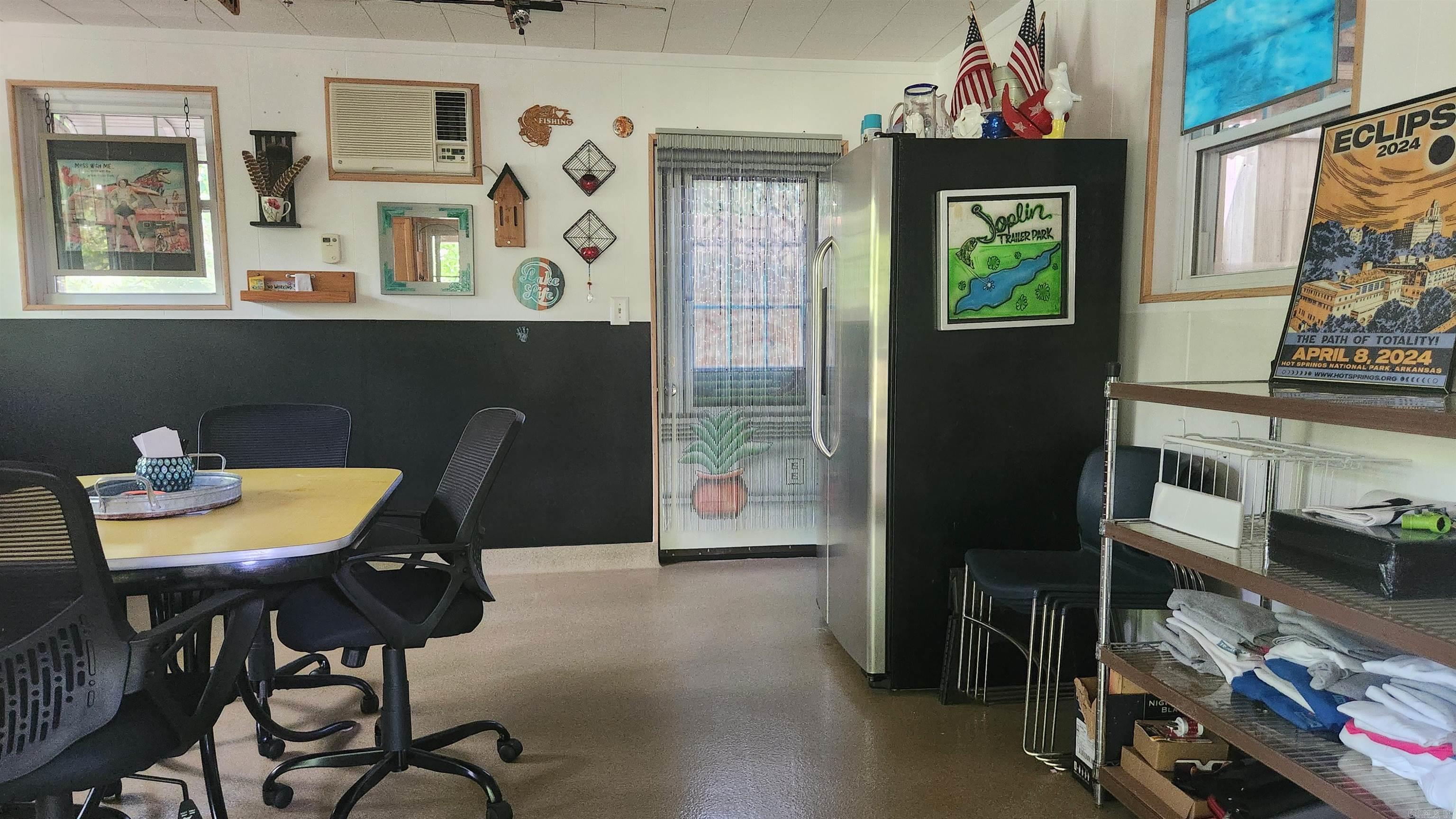 5277 E Hwy 270 Mount Ida, AR 71957