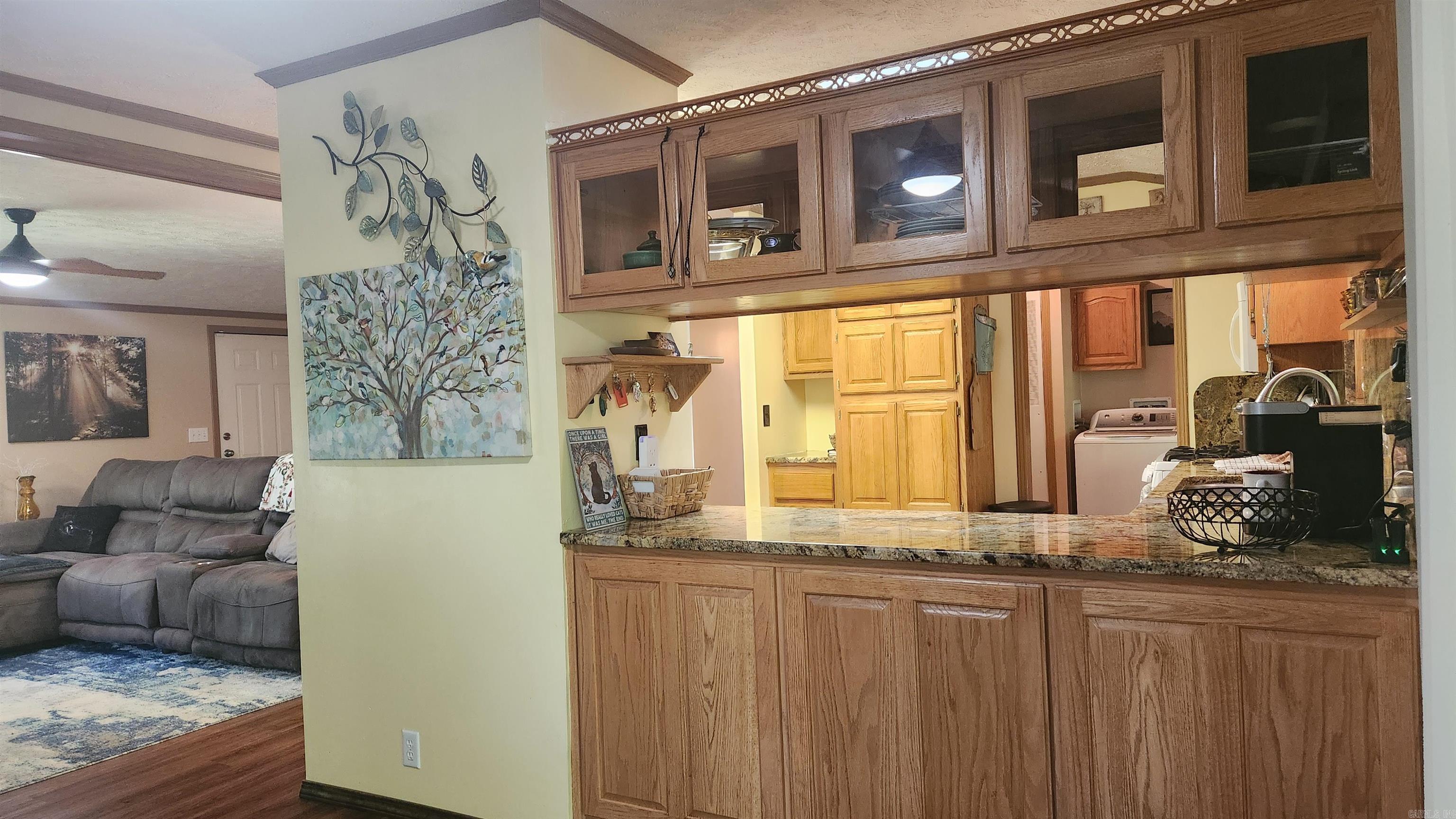 5277 E Hwy 270 Mount Ida, AR 71957