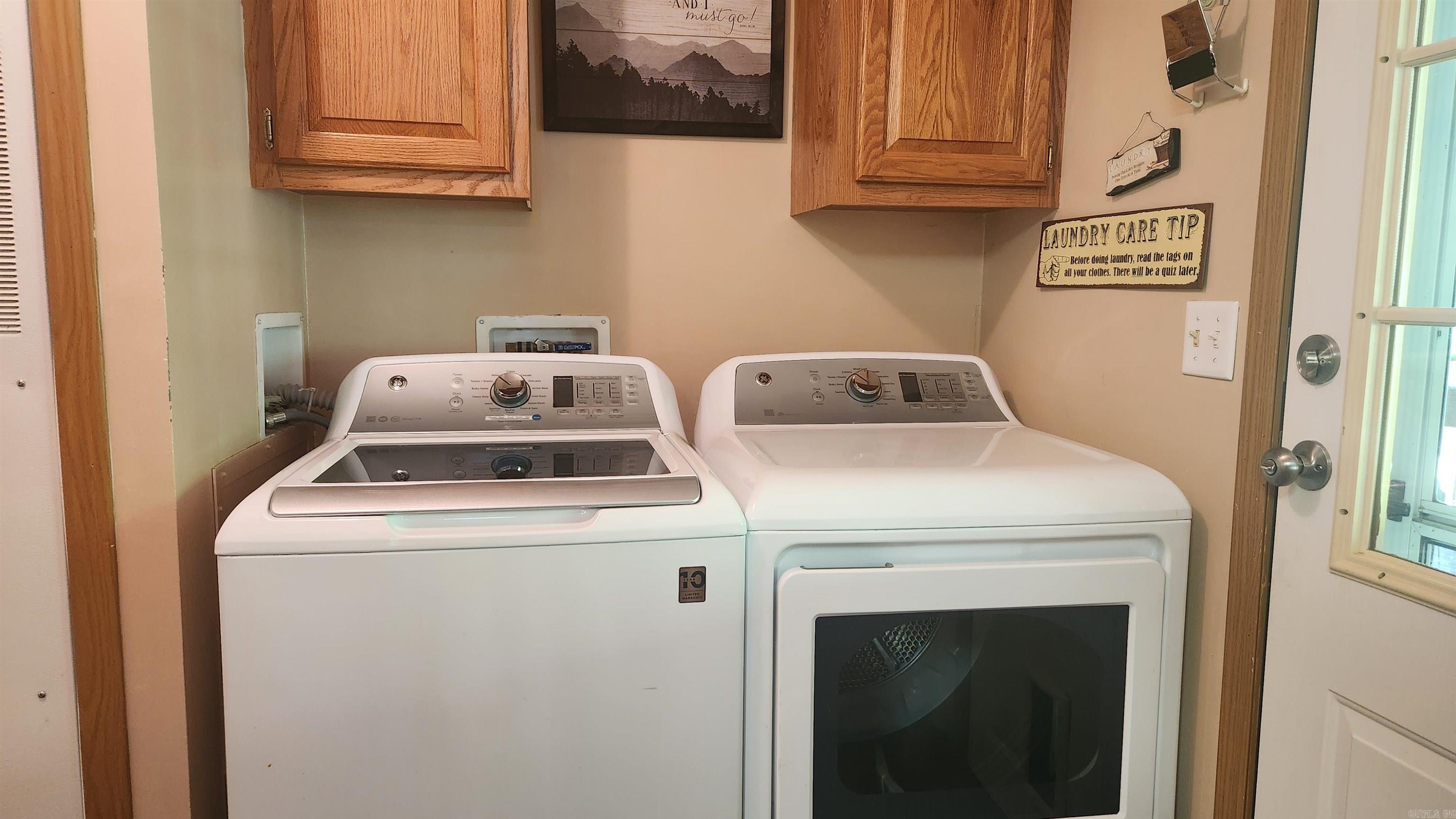 5277 E Hwy 270 Mount Ida, AR 71957