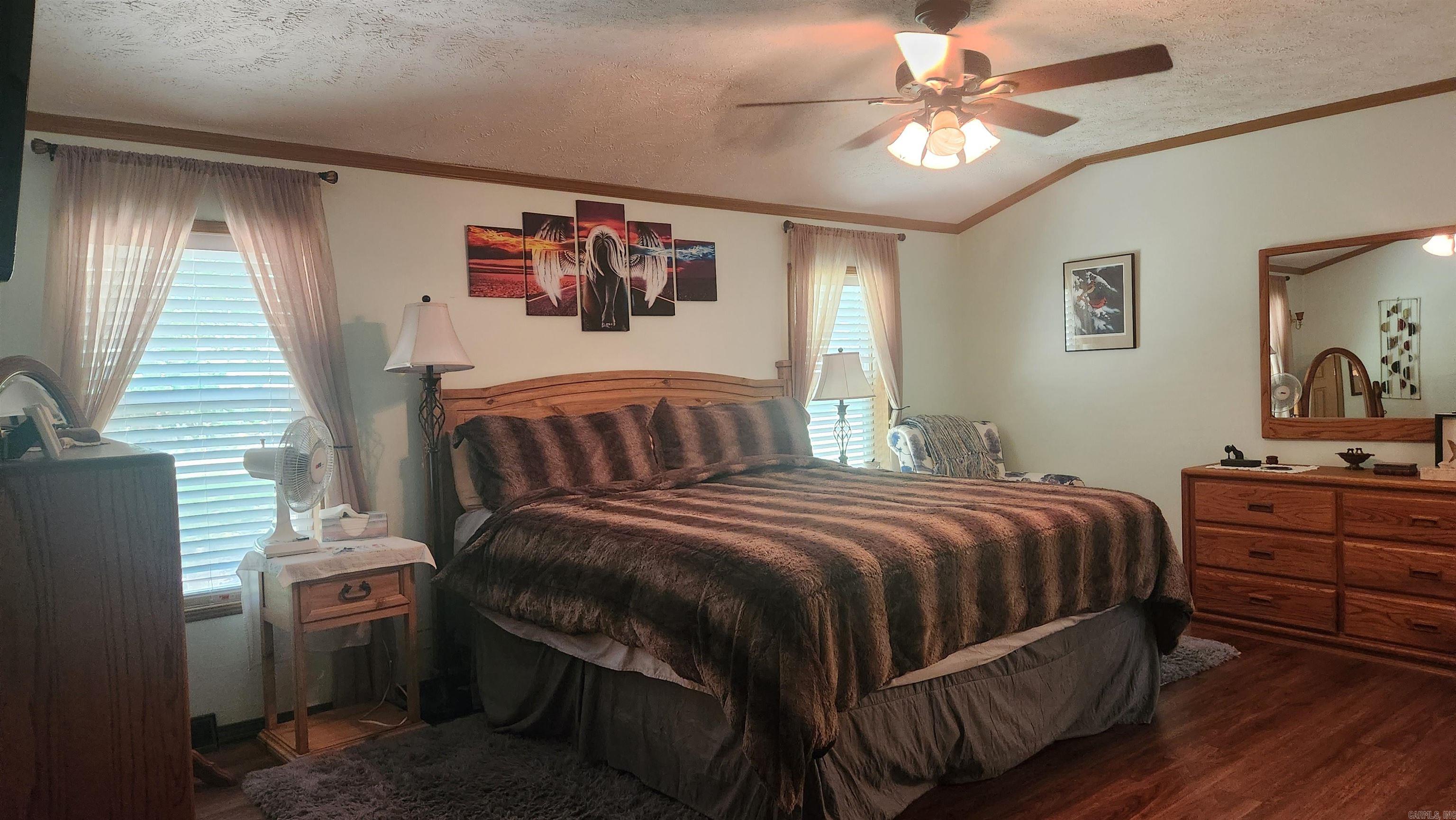 5277 E Hwy 270 Mount Ida, AR 71957