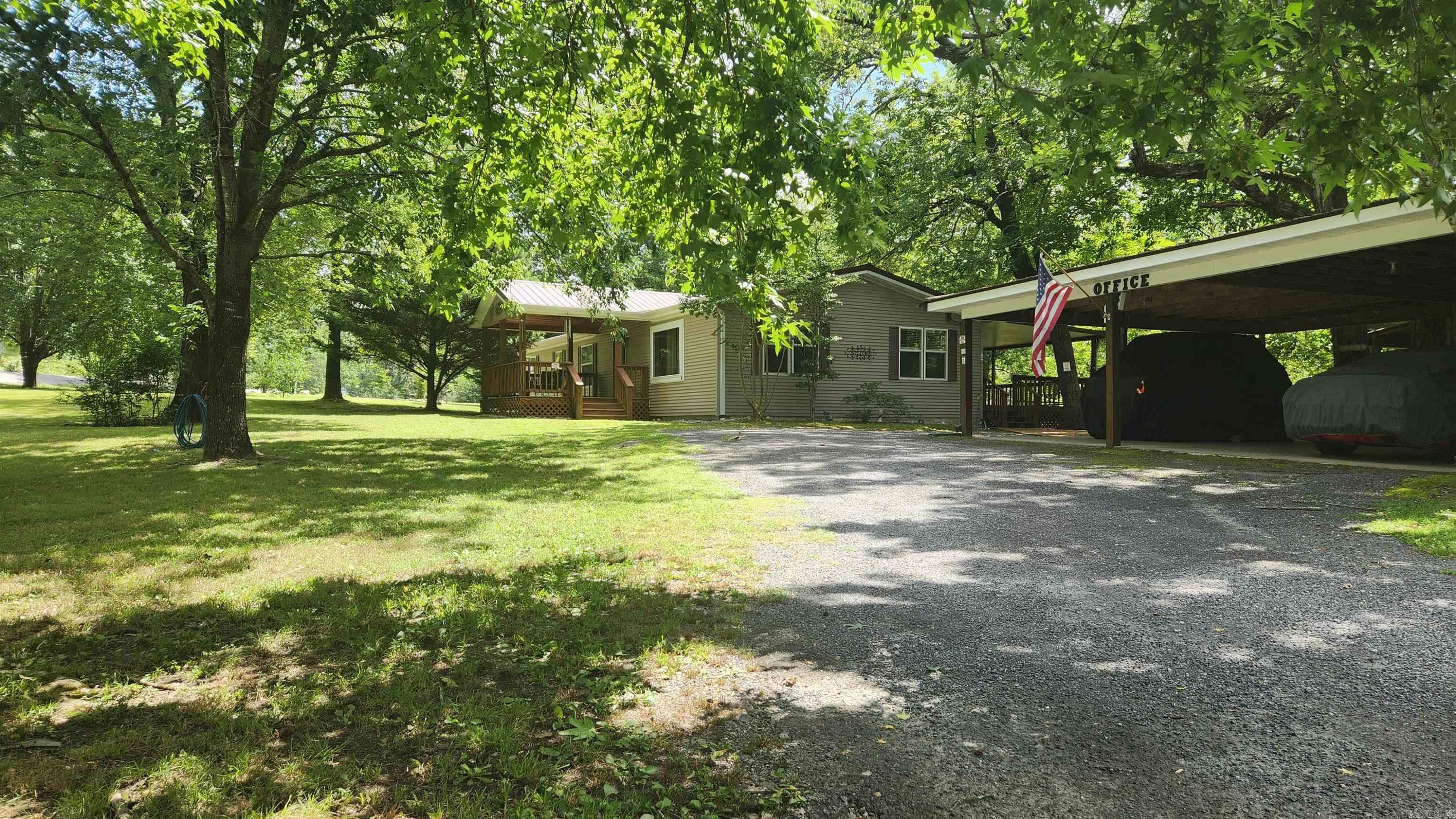 5277 E Hwy 270 Mount Ida, AR 71957