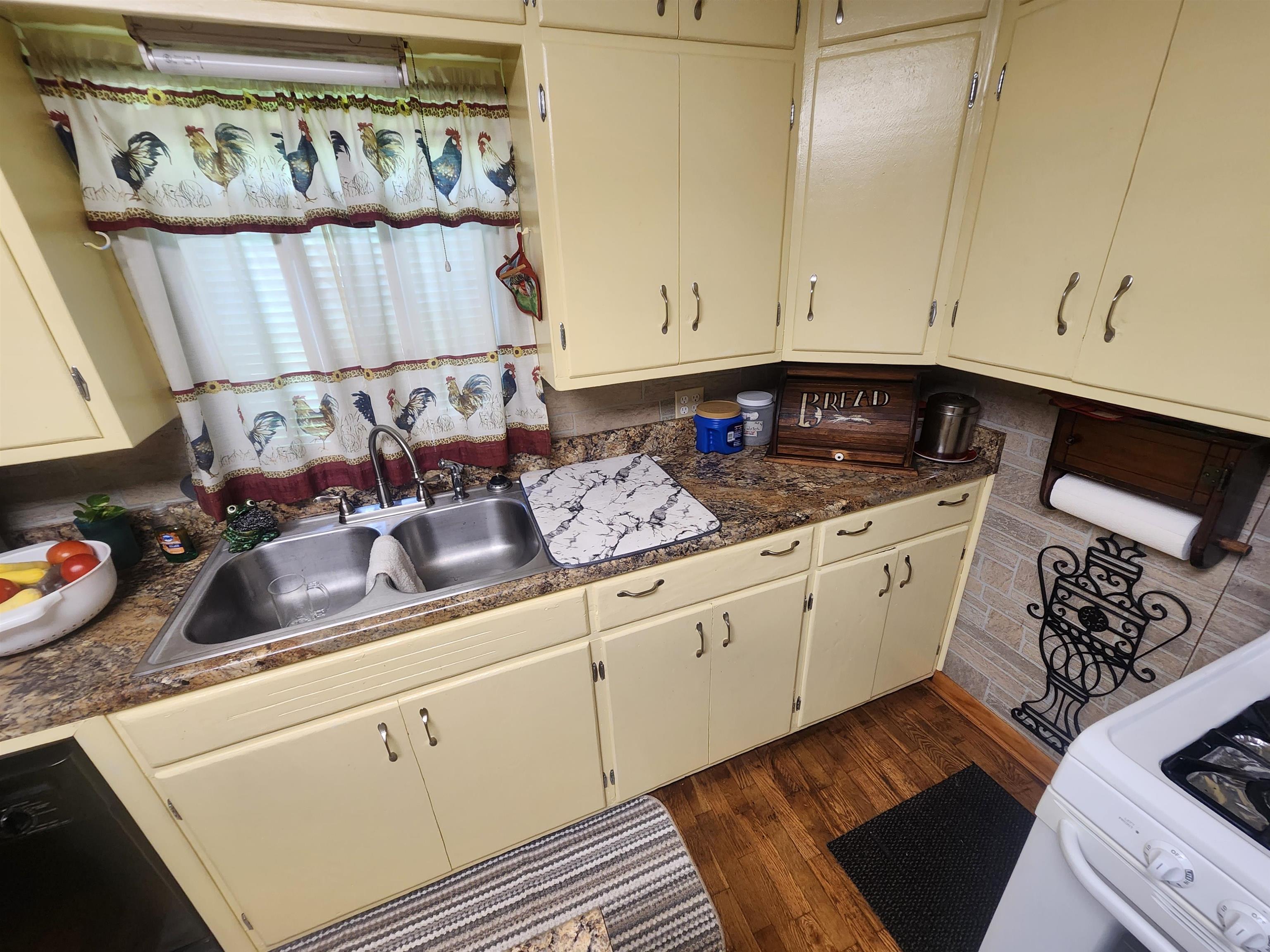 90 Wildwood  Highland, AR