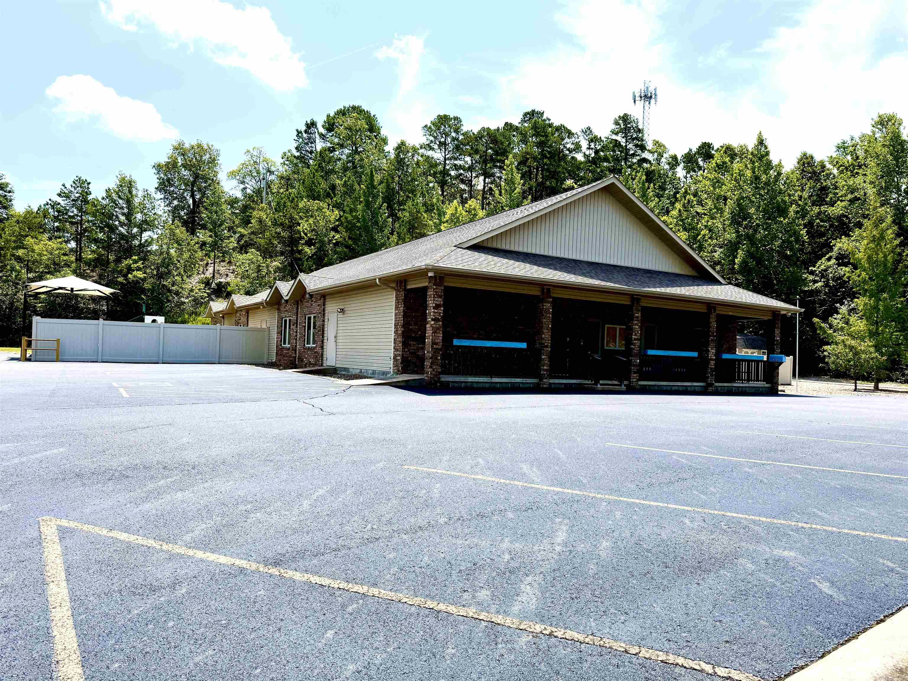 203 Carmona Road  Hot Springs Village, AR