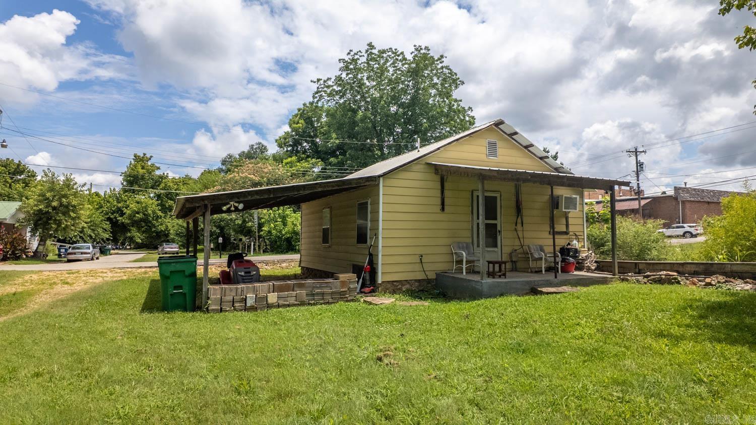 180 North 3rd Street  Mammoth Spring, AR