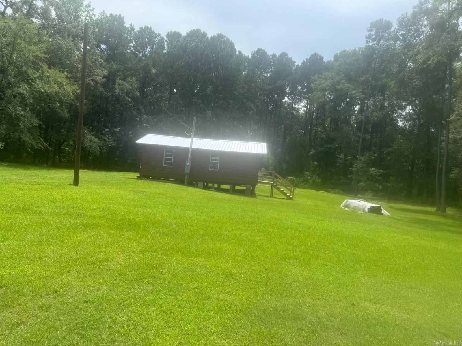 2073 N 9th  Felsenthal, AR