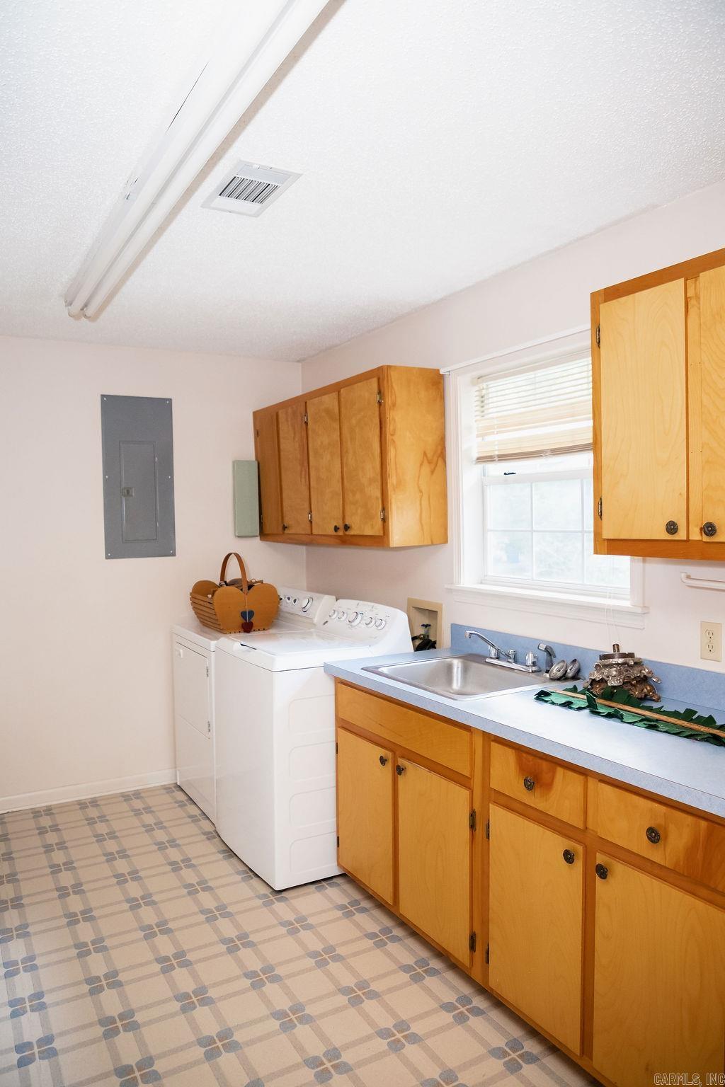 4510 LOWMAN Road Pine Bluff, AR 71603