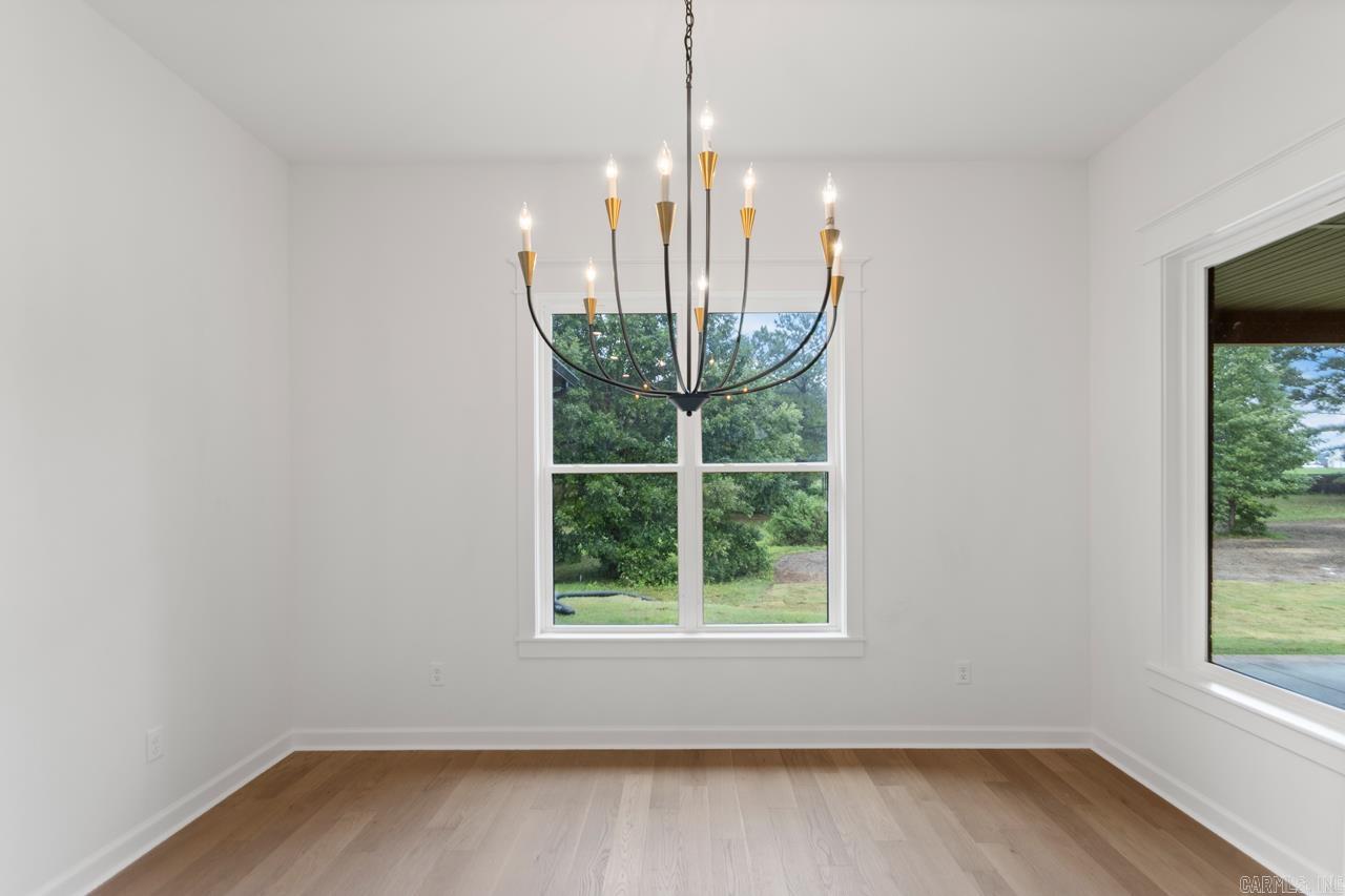 5676 Shore Drive Hensley, AR 72065