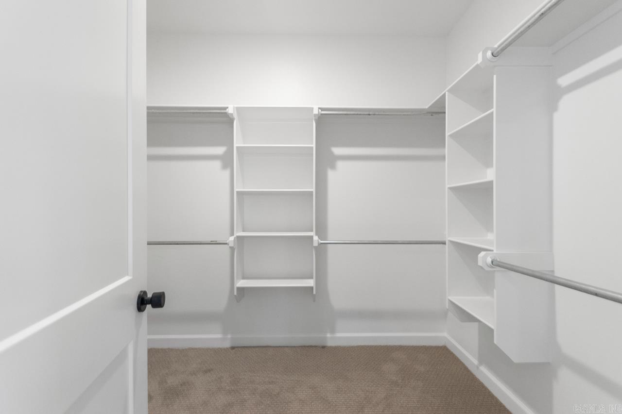 5676 Shore Drive Hensley, AR 72065