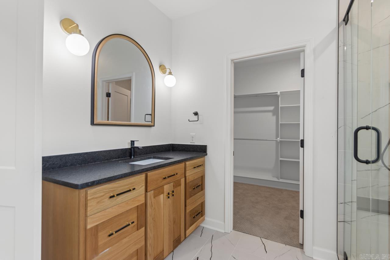 5676 Shore Drive Hensley, AR 72065