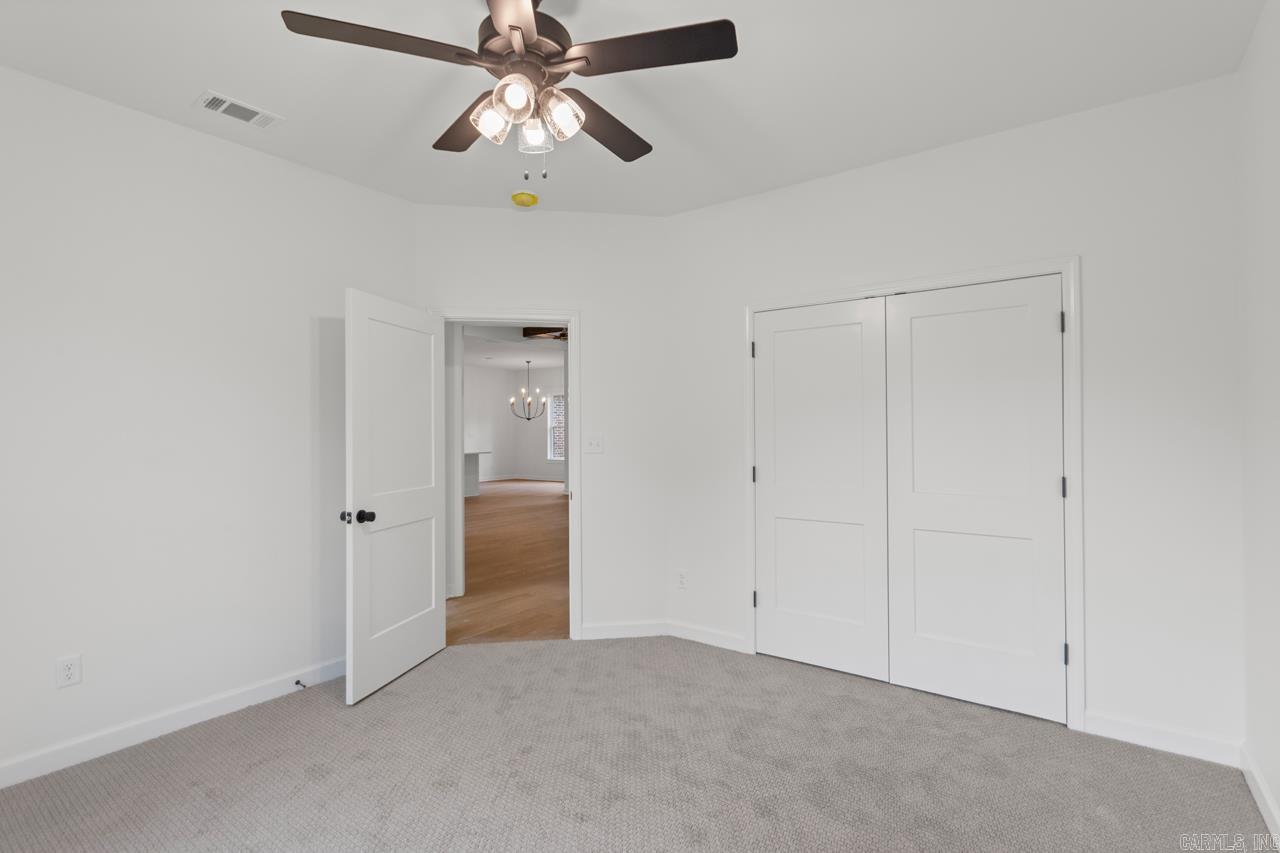 5676 Shore Drive Hensley, AR 72065