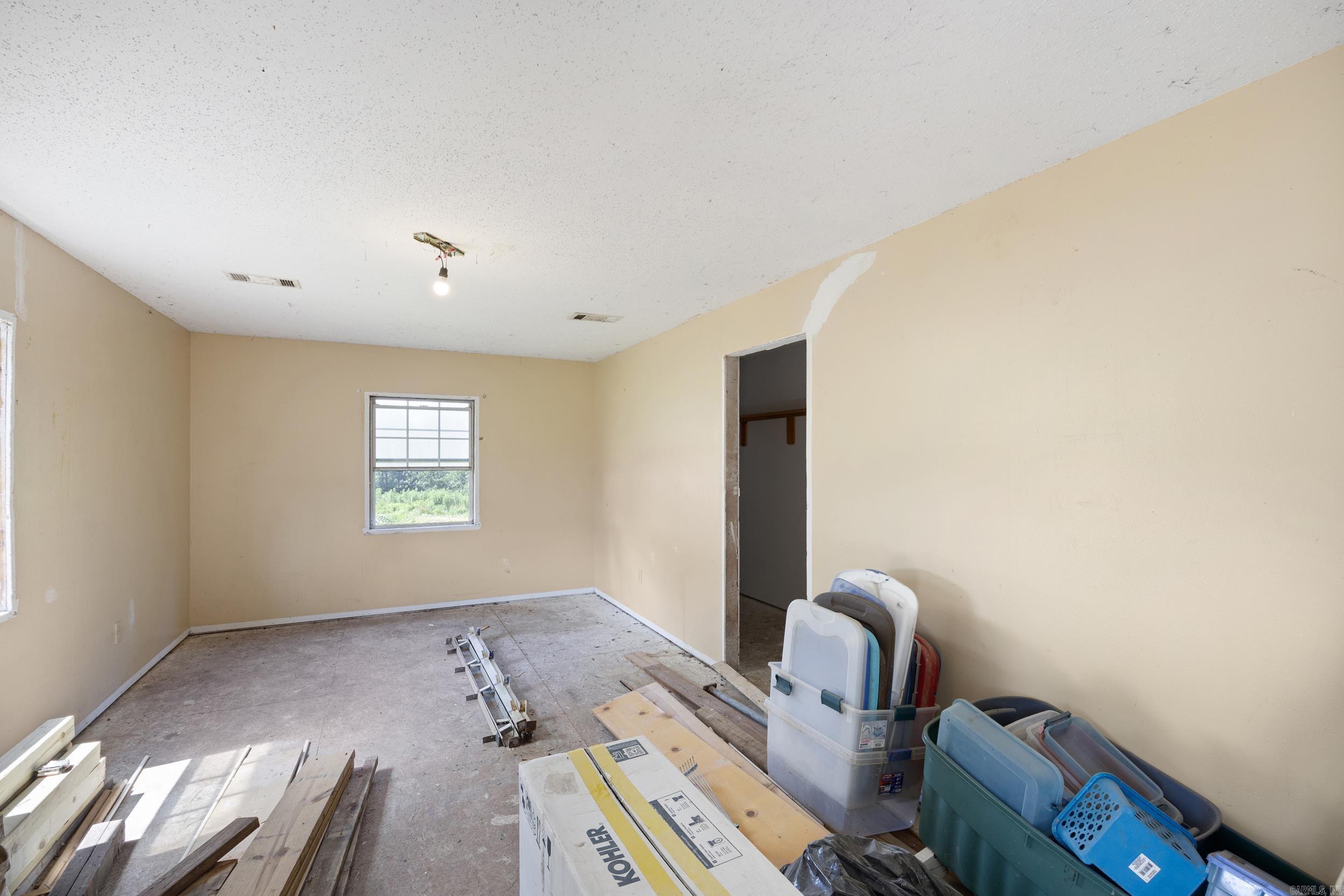 128 Collins Farm  Dover, AR