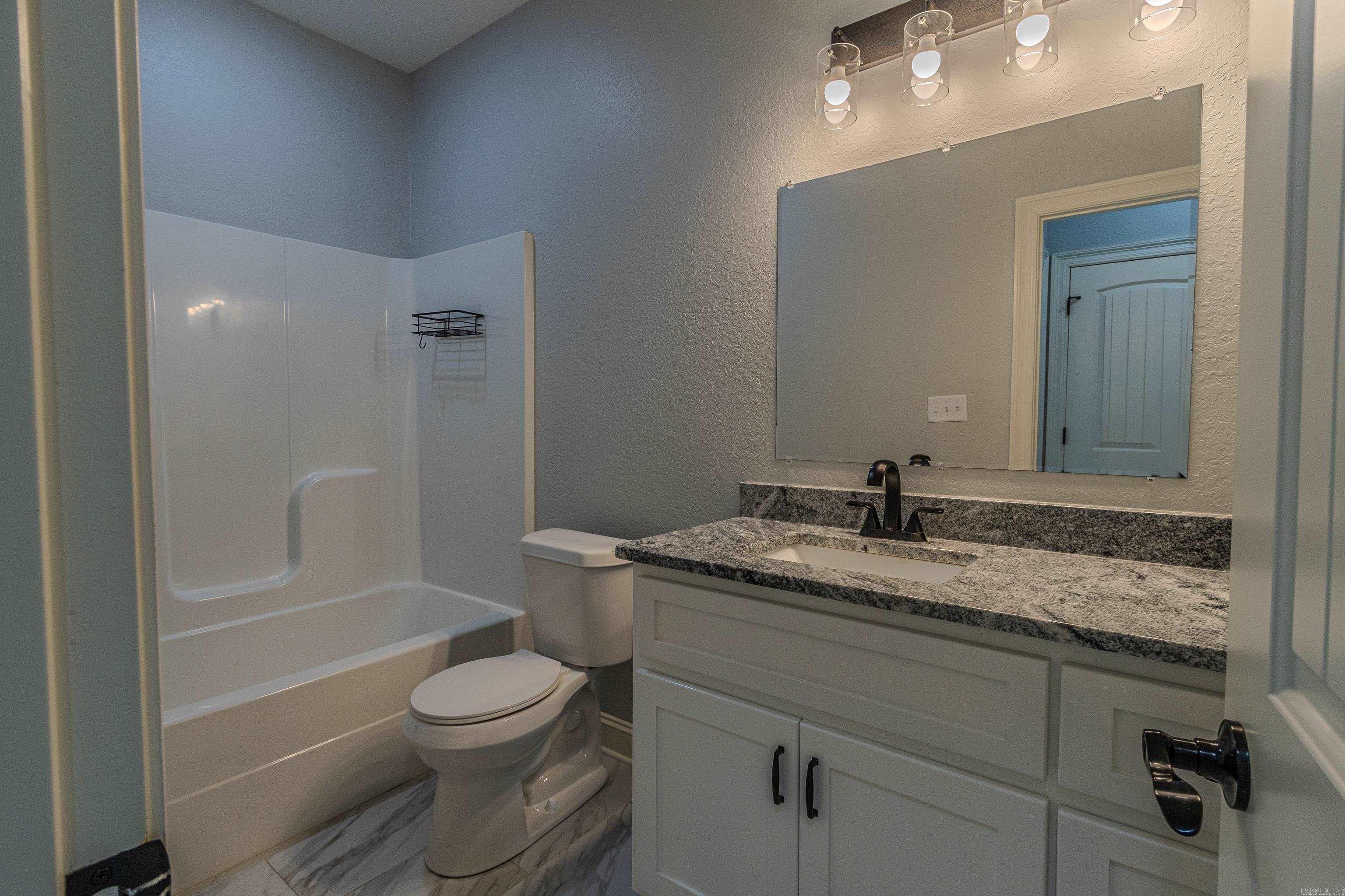 3913 Willow Jonesboro, AR 72401