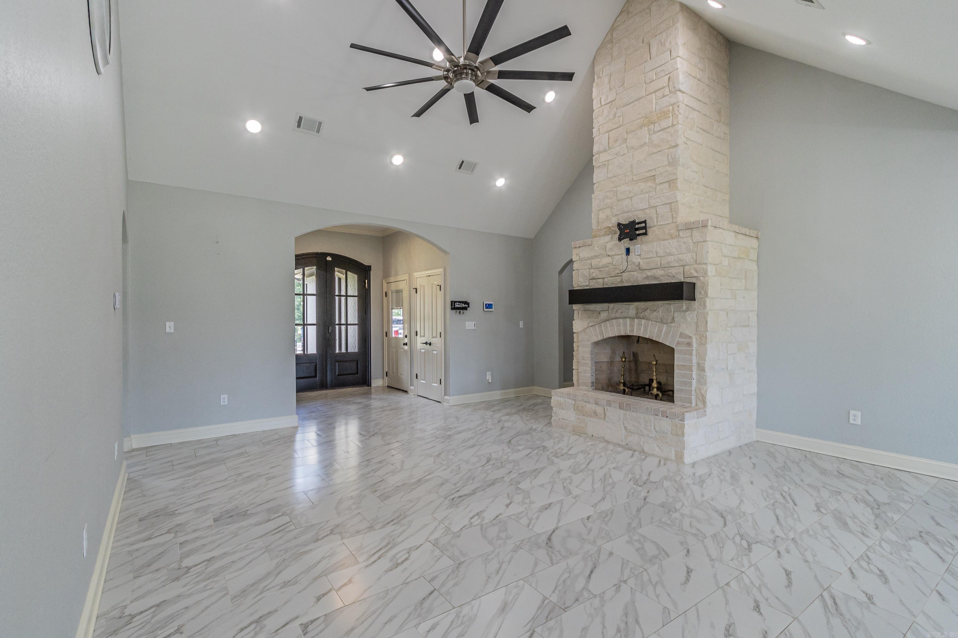 3913 Willow Jonesboro, AR 72401