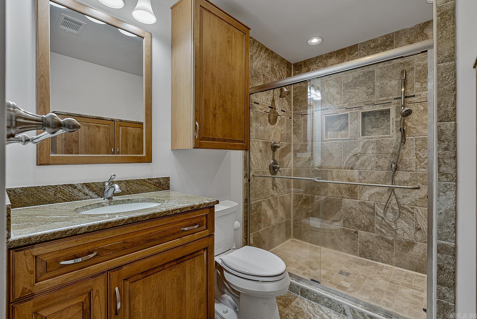 2607 Greenbriar  Jonesboro, AR