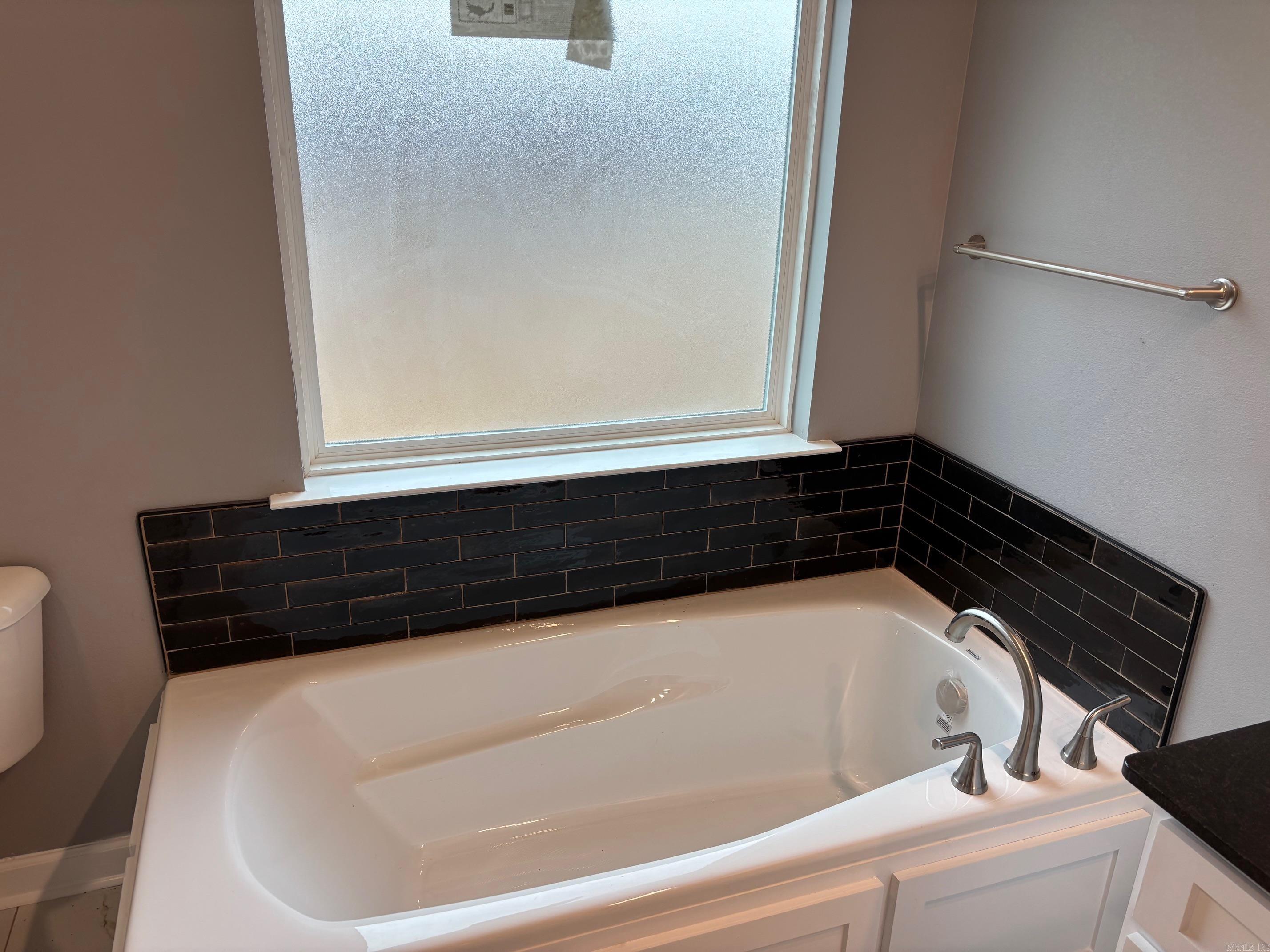 1950 Shadow Falls  Conway, AR